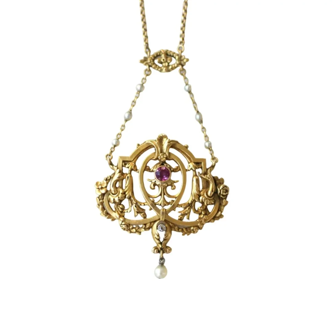 Necklace Pendant in yellow gold, rubies, pearls and diamonds