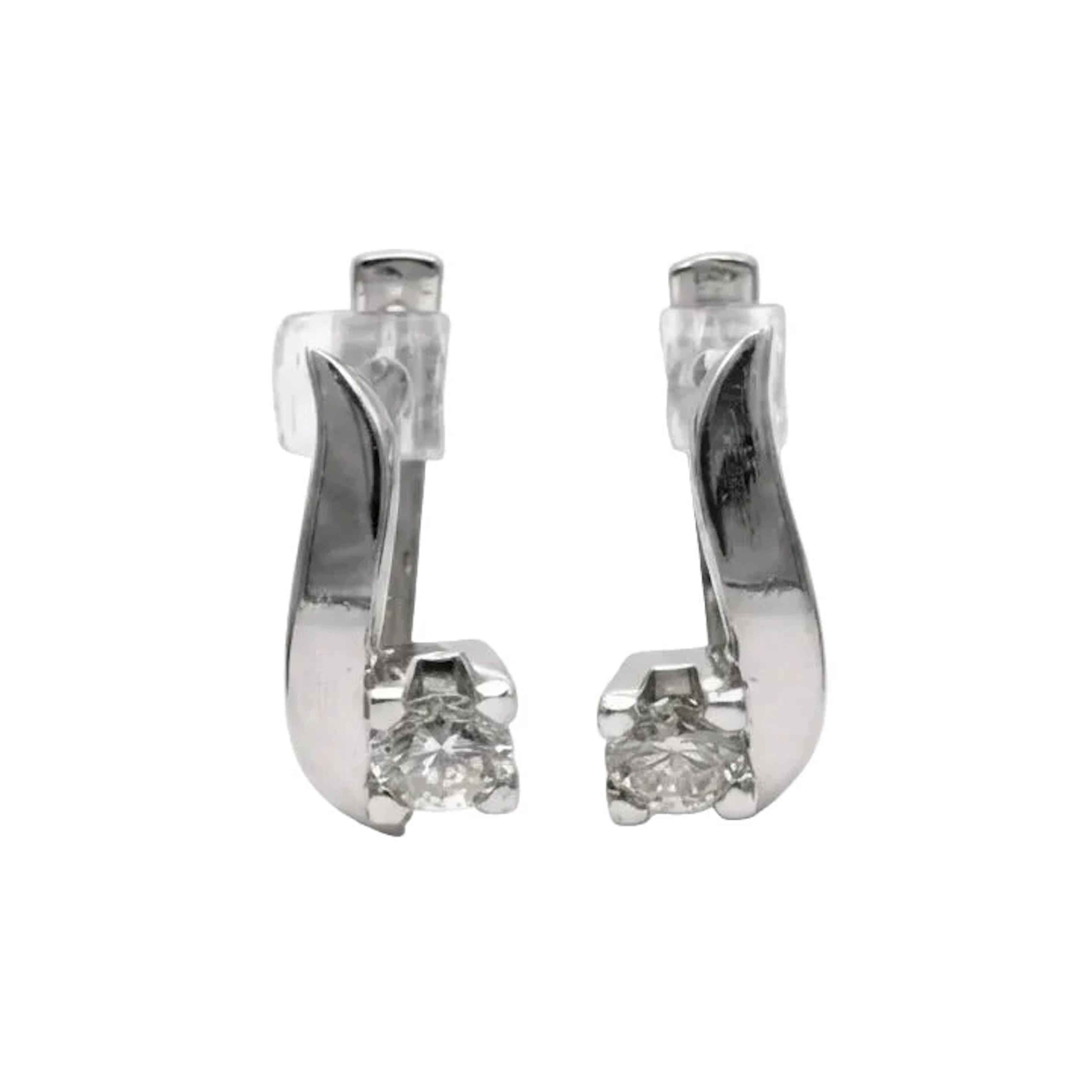 Boucles d'oreilles Dormeuses en or blanc et diamants