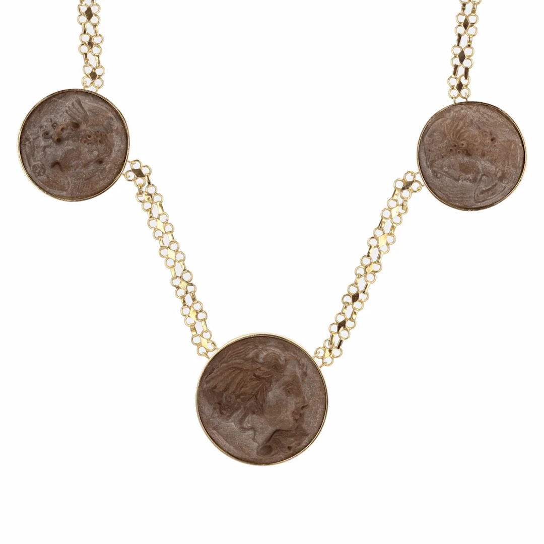 Gold mesh necklace