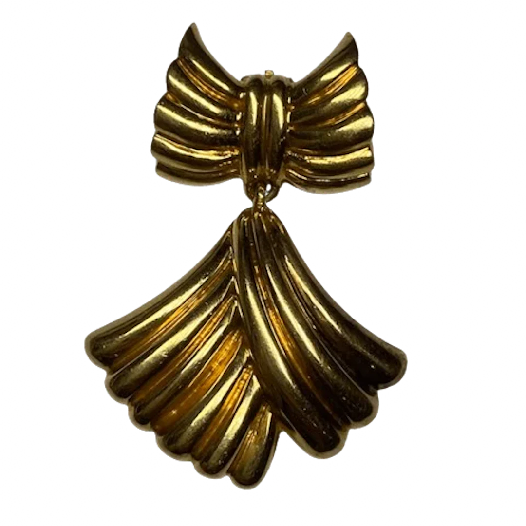 VAN CLEEF & ARPELS Yellow Gold Clip Brooch