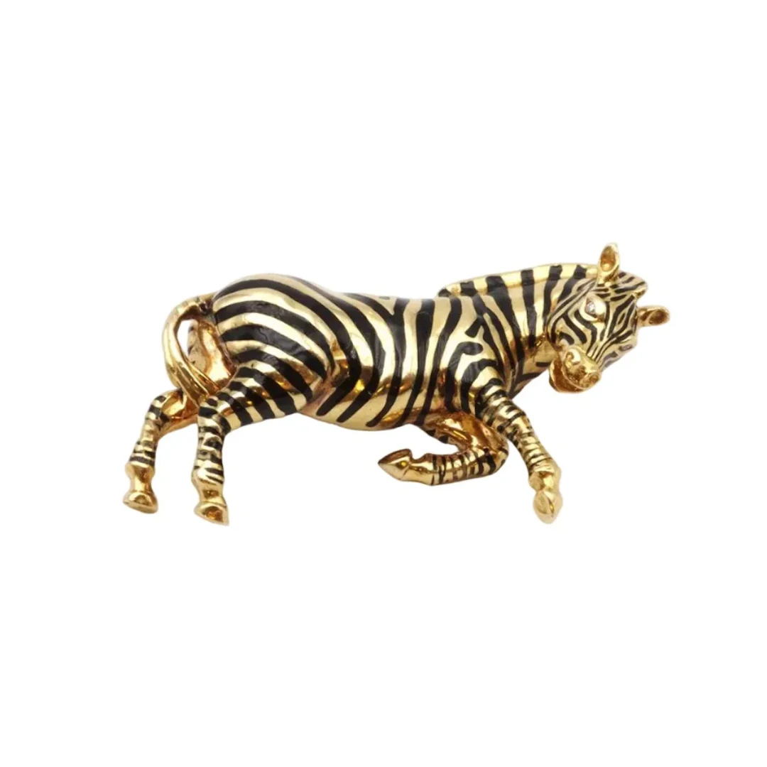 Brooch Pin in yellow gold, enamel and diamonds