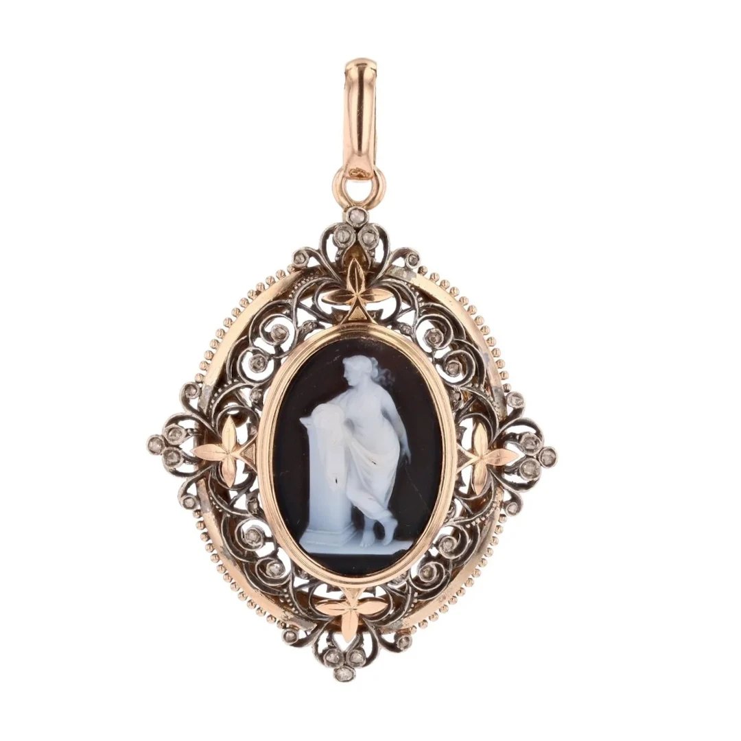 Cameo brooch pendant in rose gold and silver with diamonds