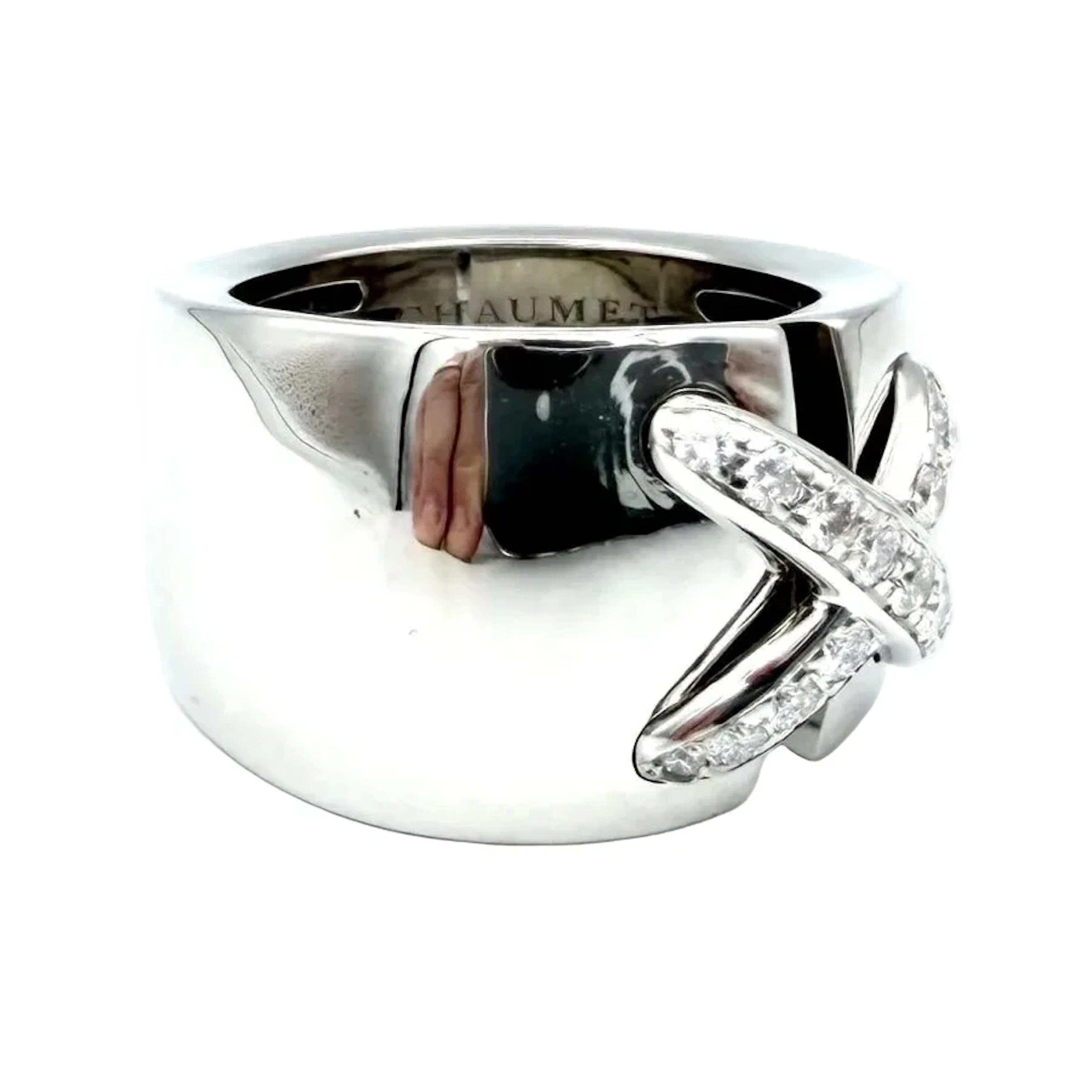 CHAUMET ring. "Liens" collection in white gold and diamonds