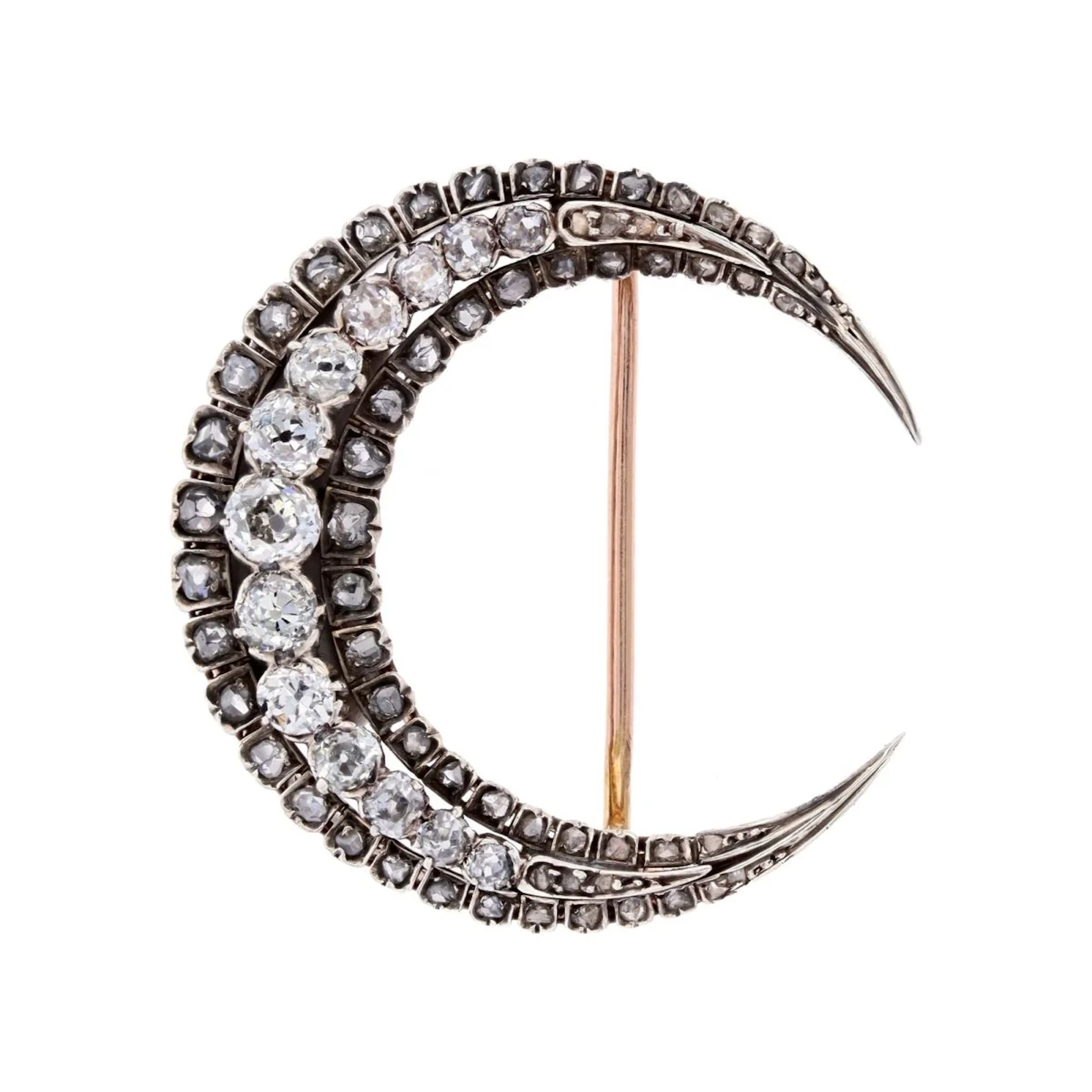 Brooch made of rose gold, silver, and diamonds