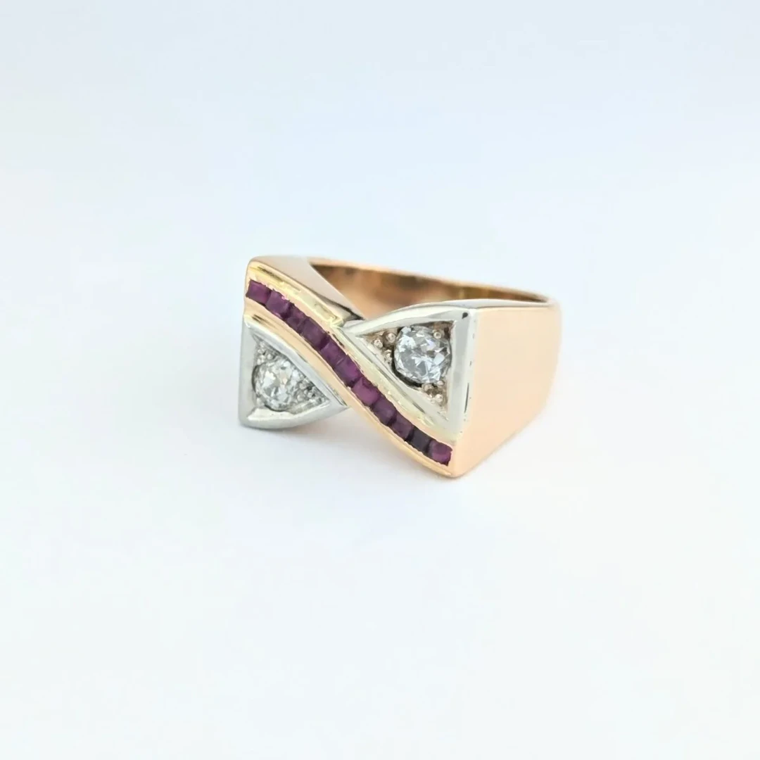 TANK Ring in Rose Gold with Diamonds and Rubies
