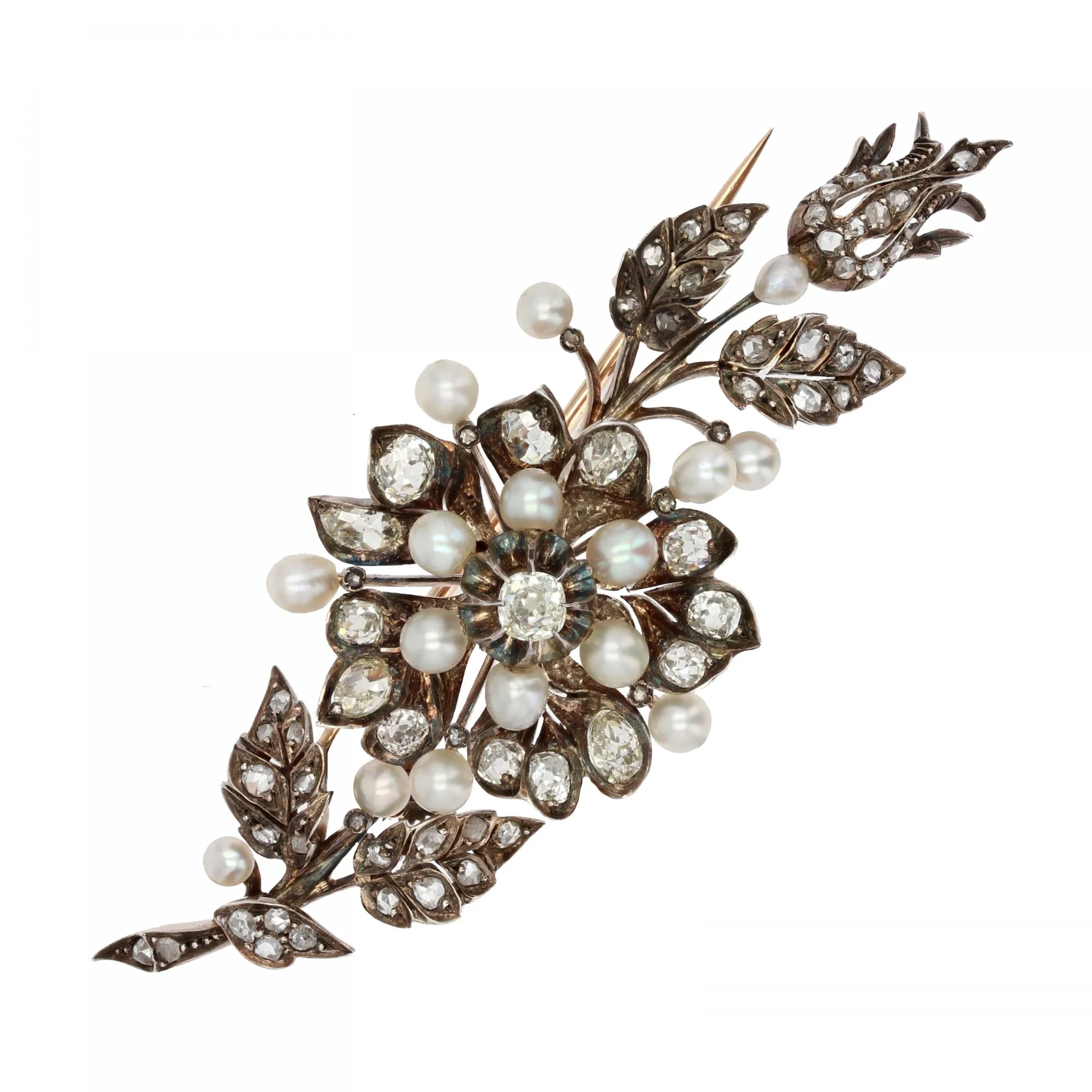Brooch made of rose gold, silver, pearls, and diamonds