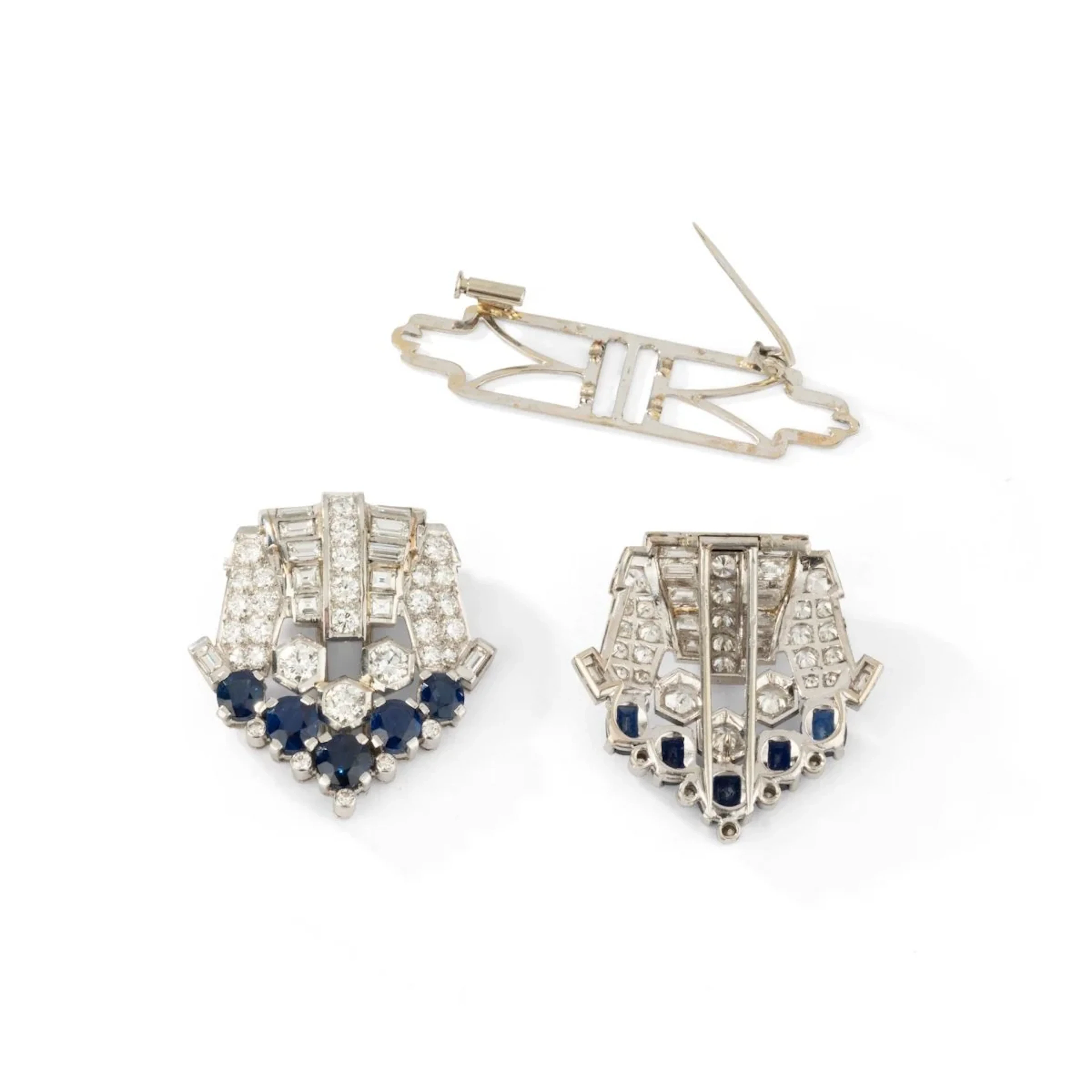 Double Art Deco Clip Brooch in platinum and white gold, and in sapphires