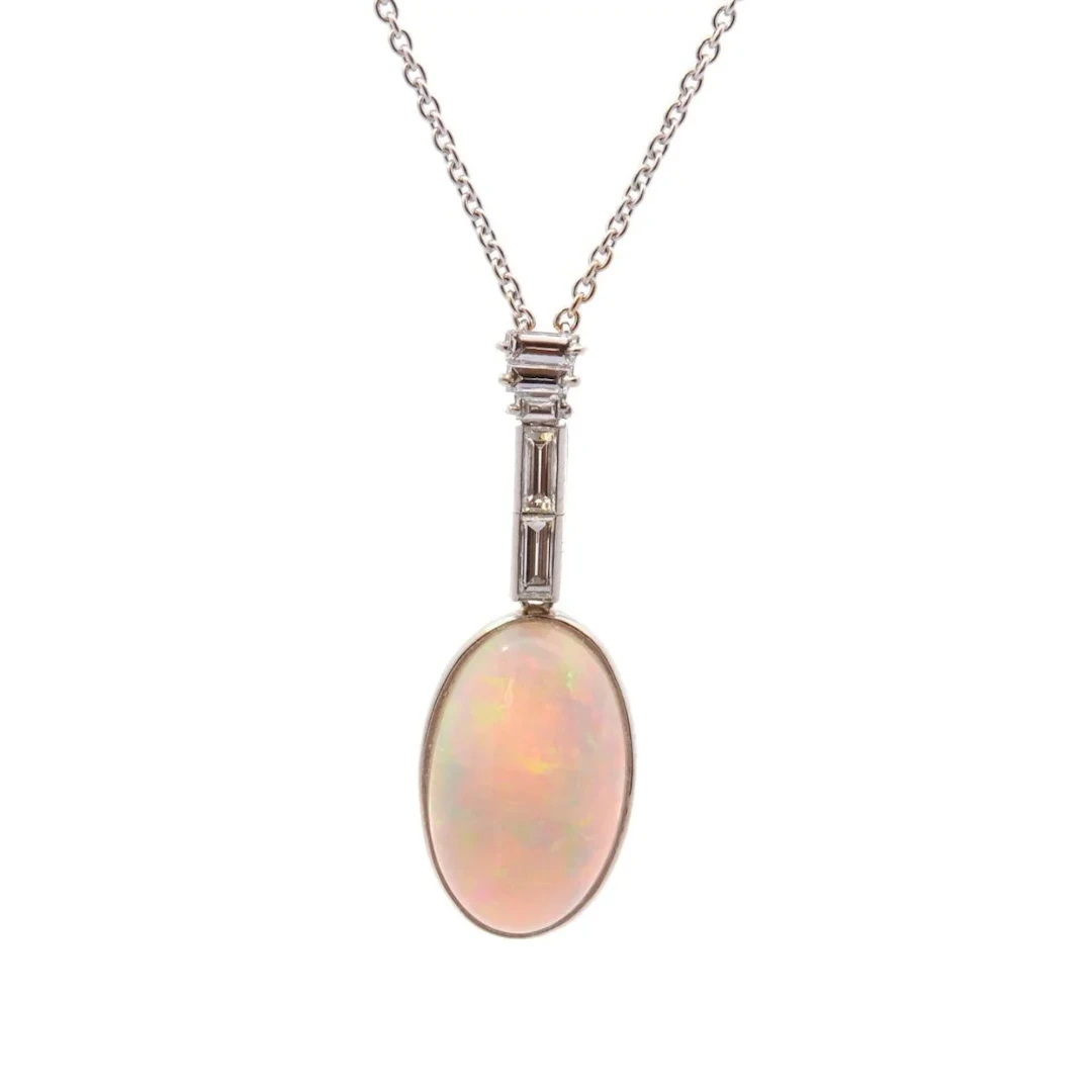 Necklace Pendant in paltinium, opal and diamonds