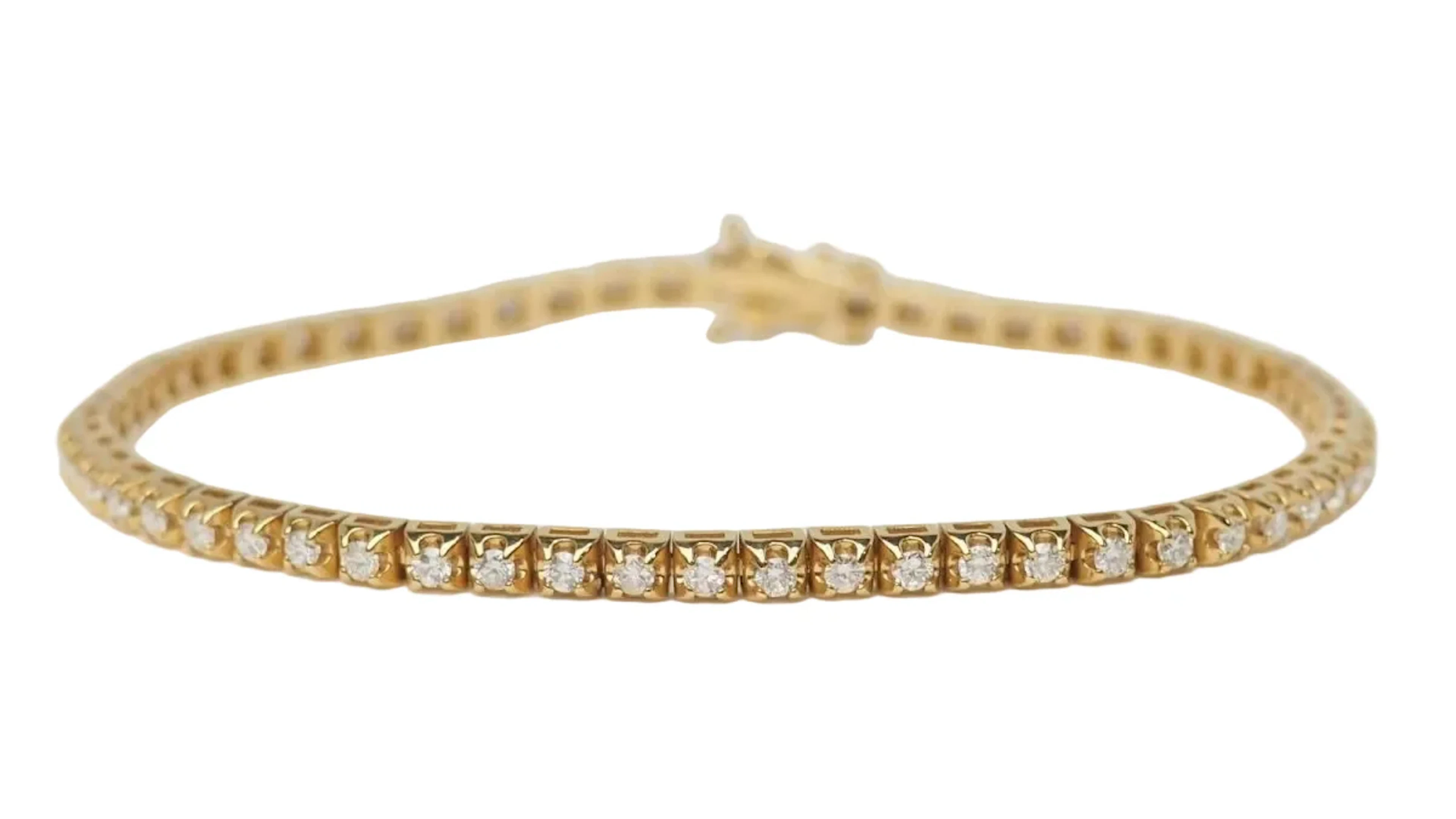 Bracelet Line in yellow gold and diamonds