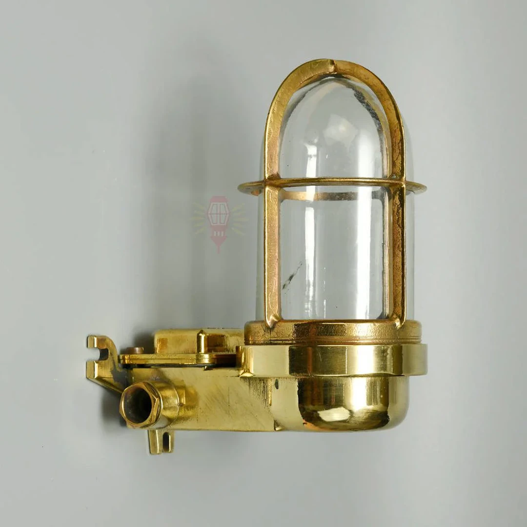 Authentic Vintage Brass Passageway Light – Polished Nautical Wall Lamp