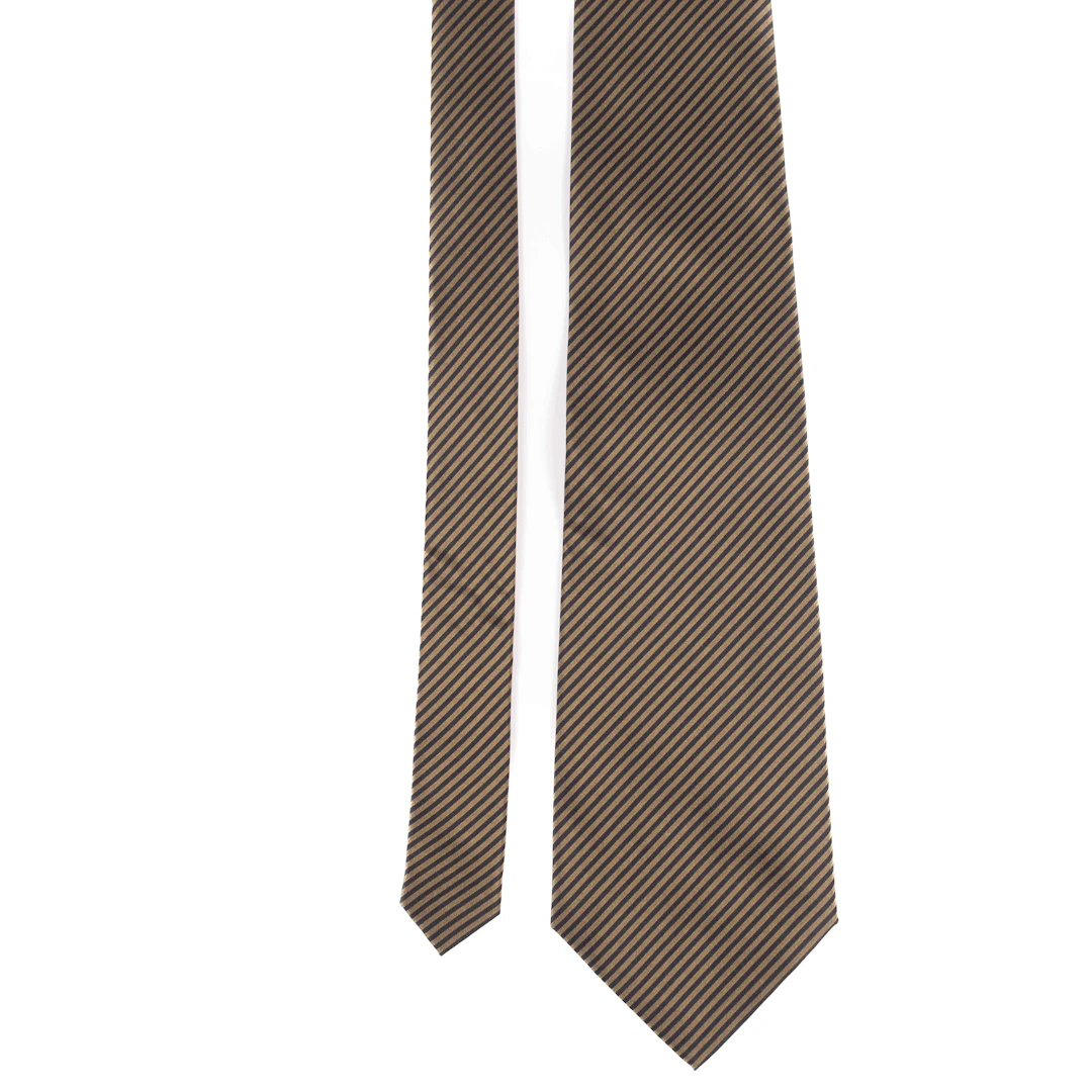 Marja Kurki Green Tie