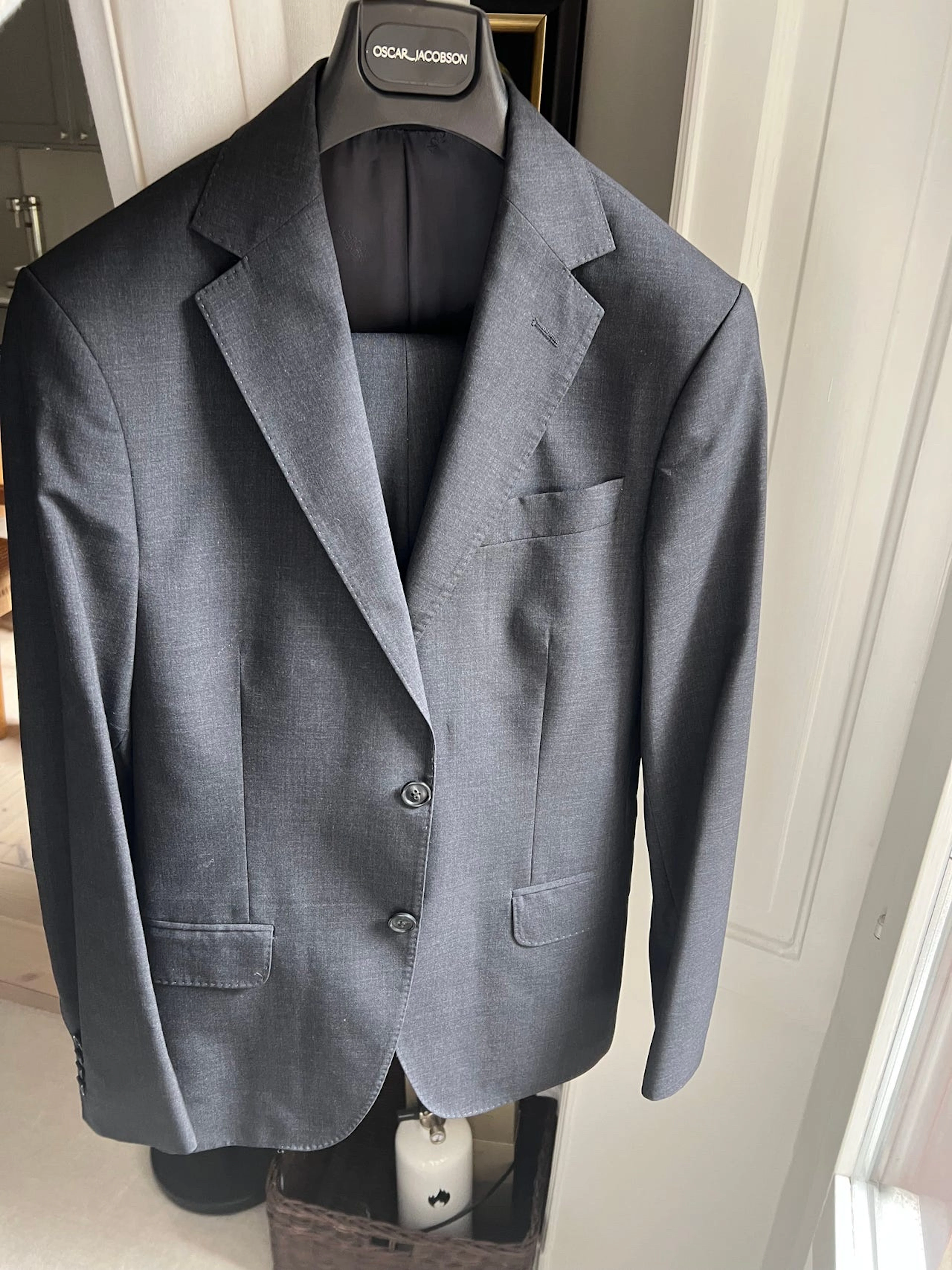 Oscar Jacobson · Suits · Wool