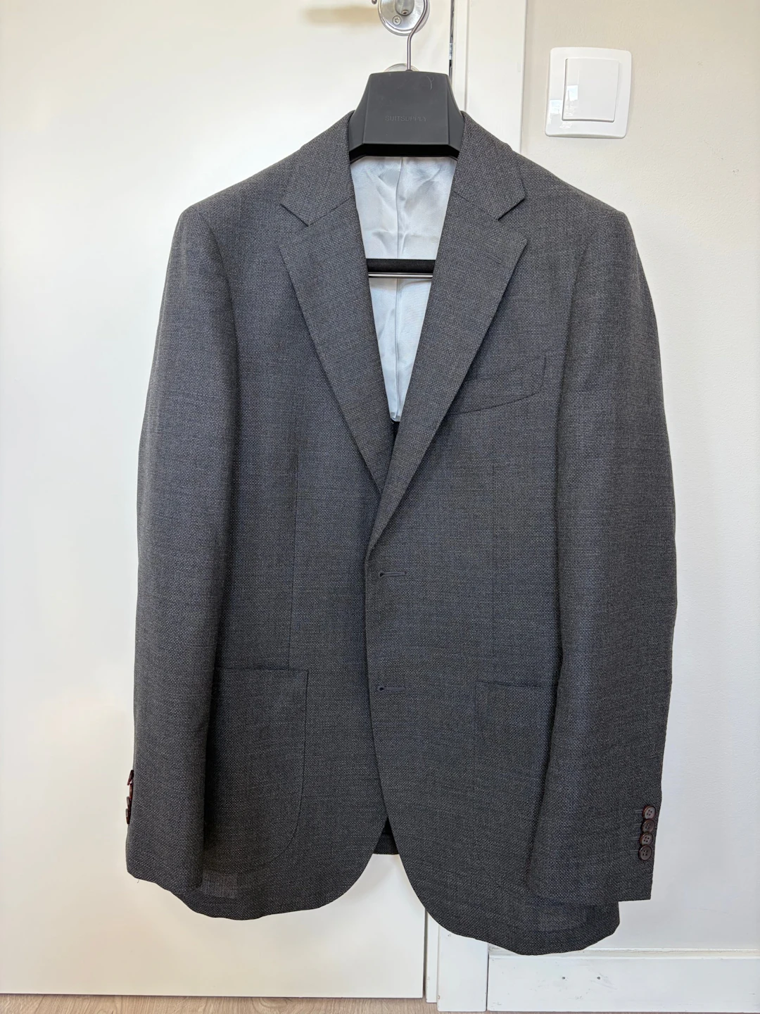 Suitsupply · Suits · Wool