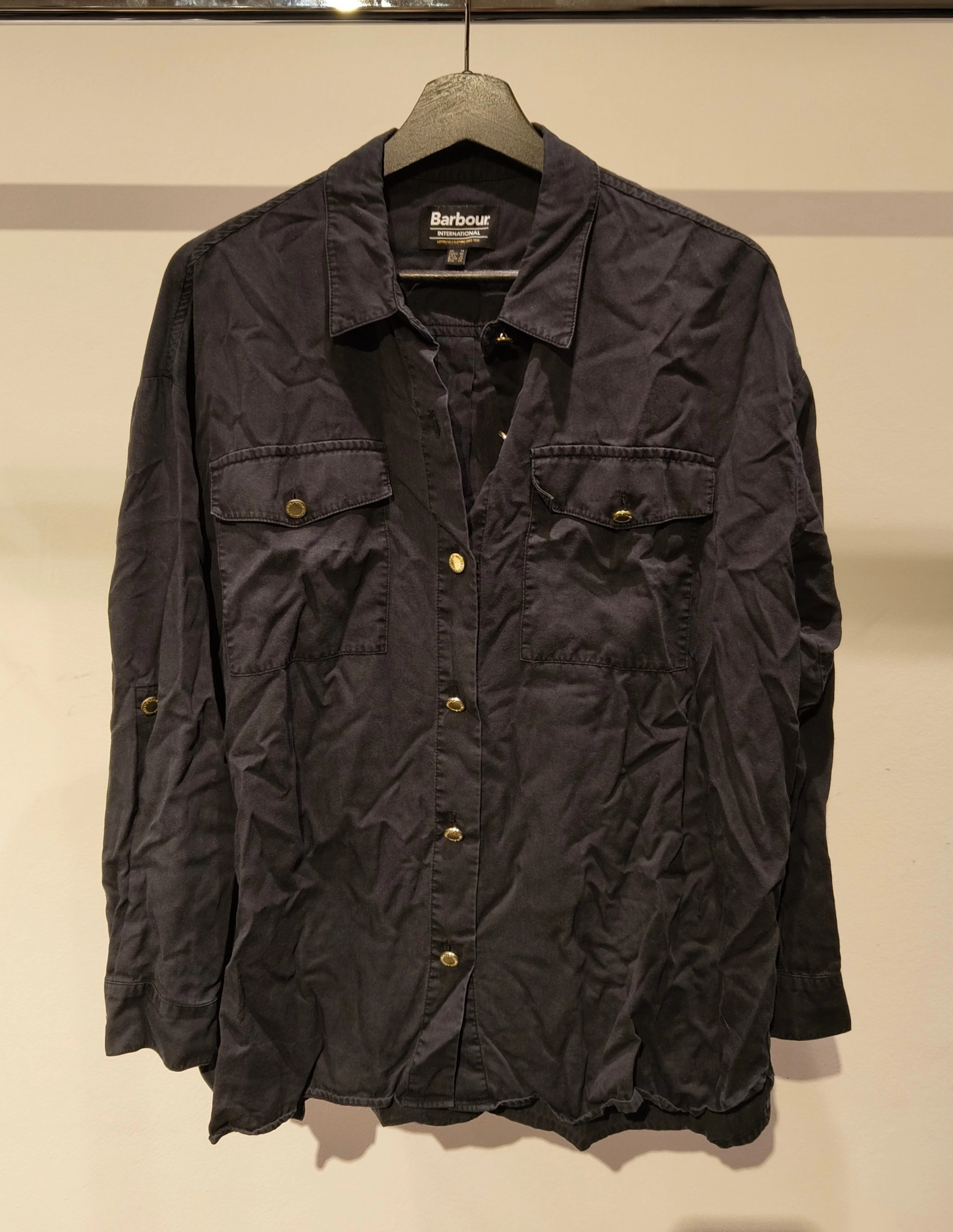 Barbour · Tops