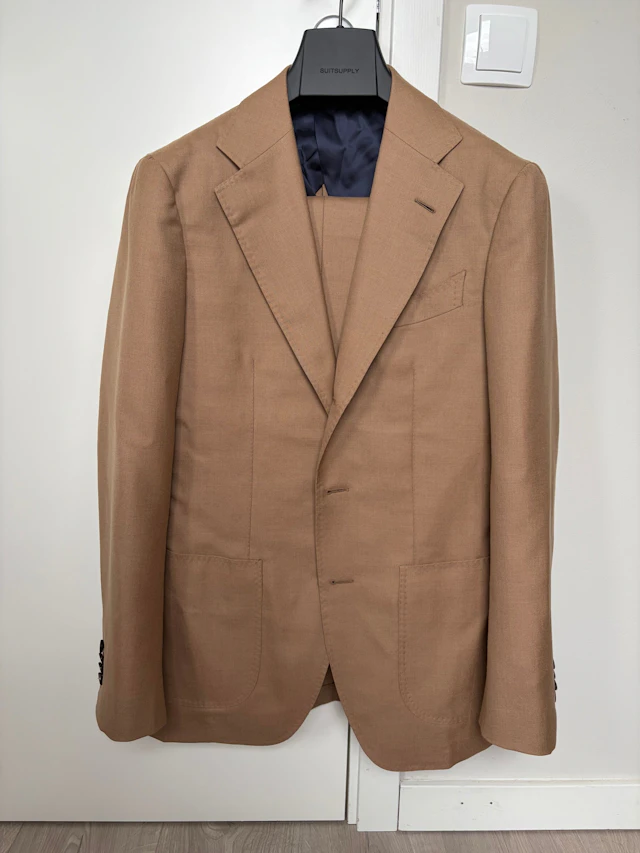 Suitsupply · Suits