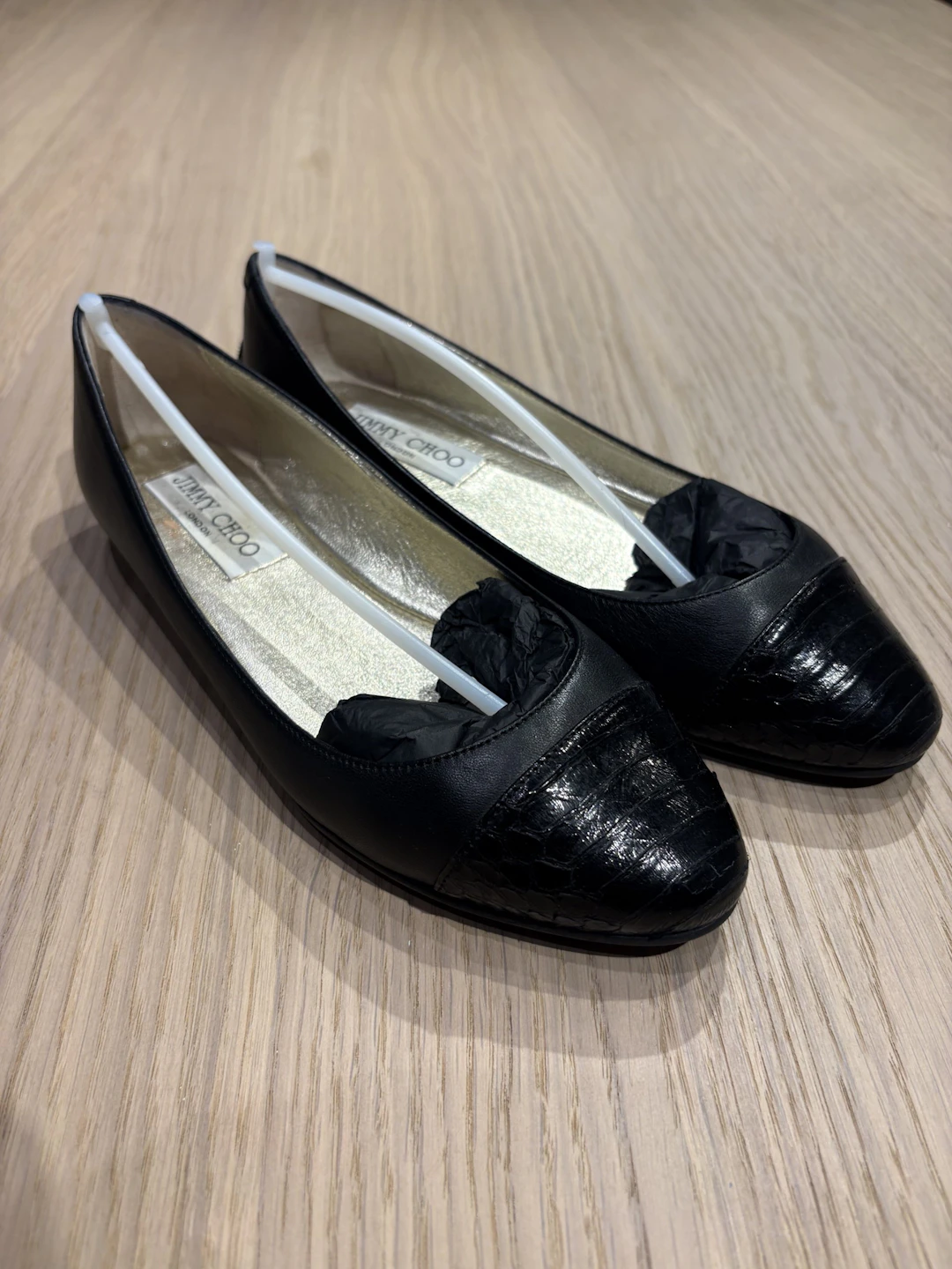 Jimmy Choo · Ballet Flats · Leather
