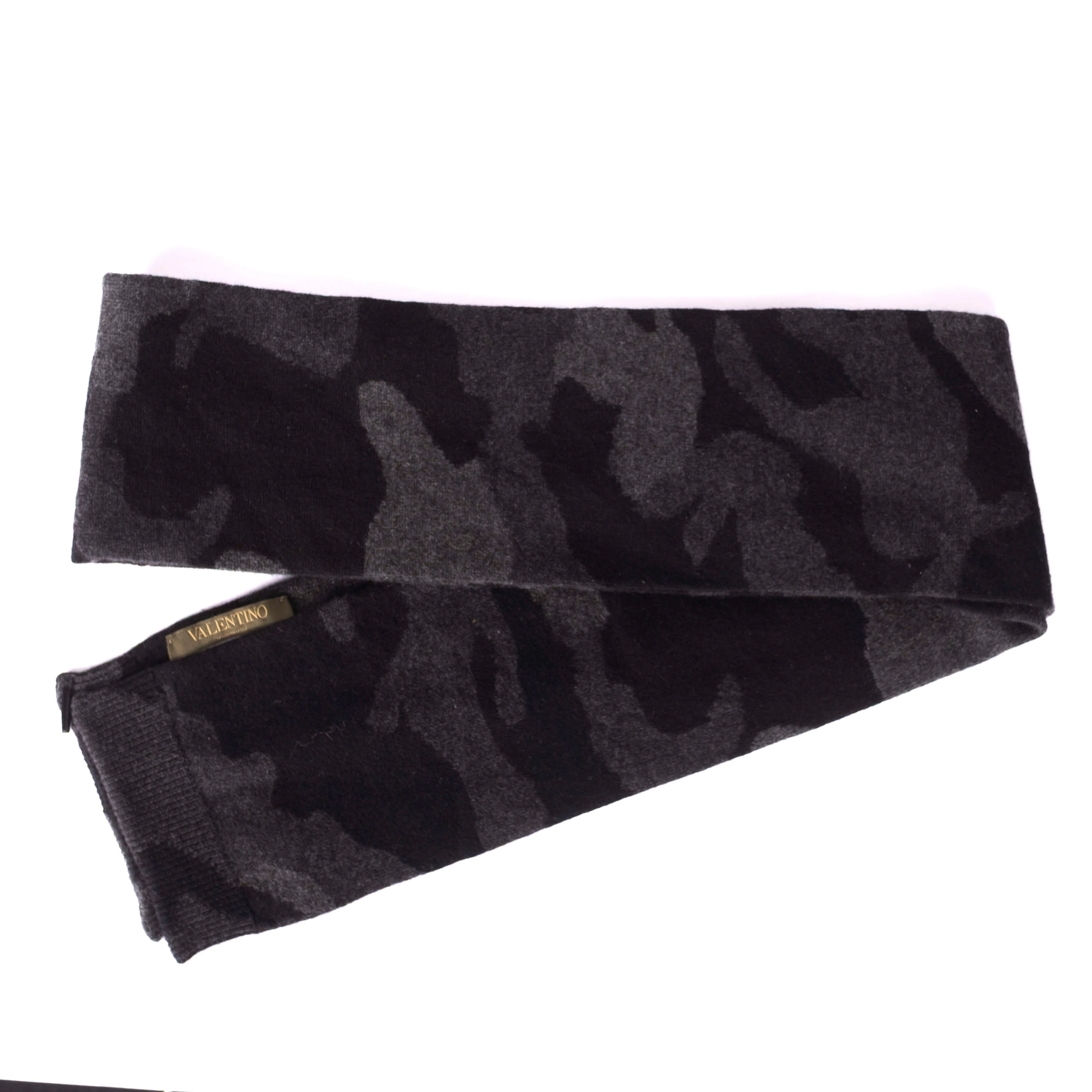Grey Cashmere Camo Scarf