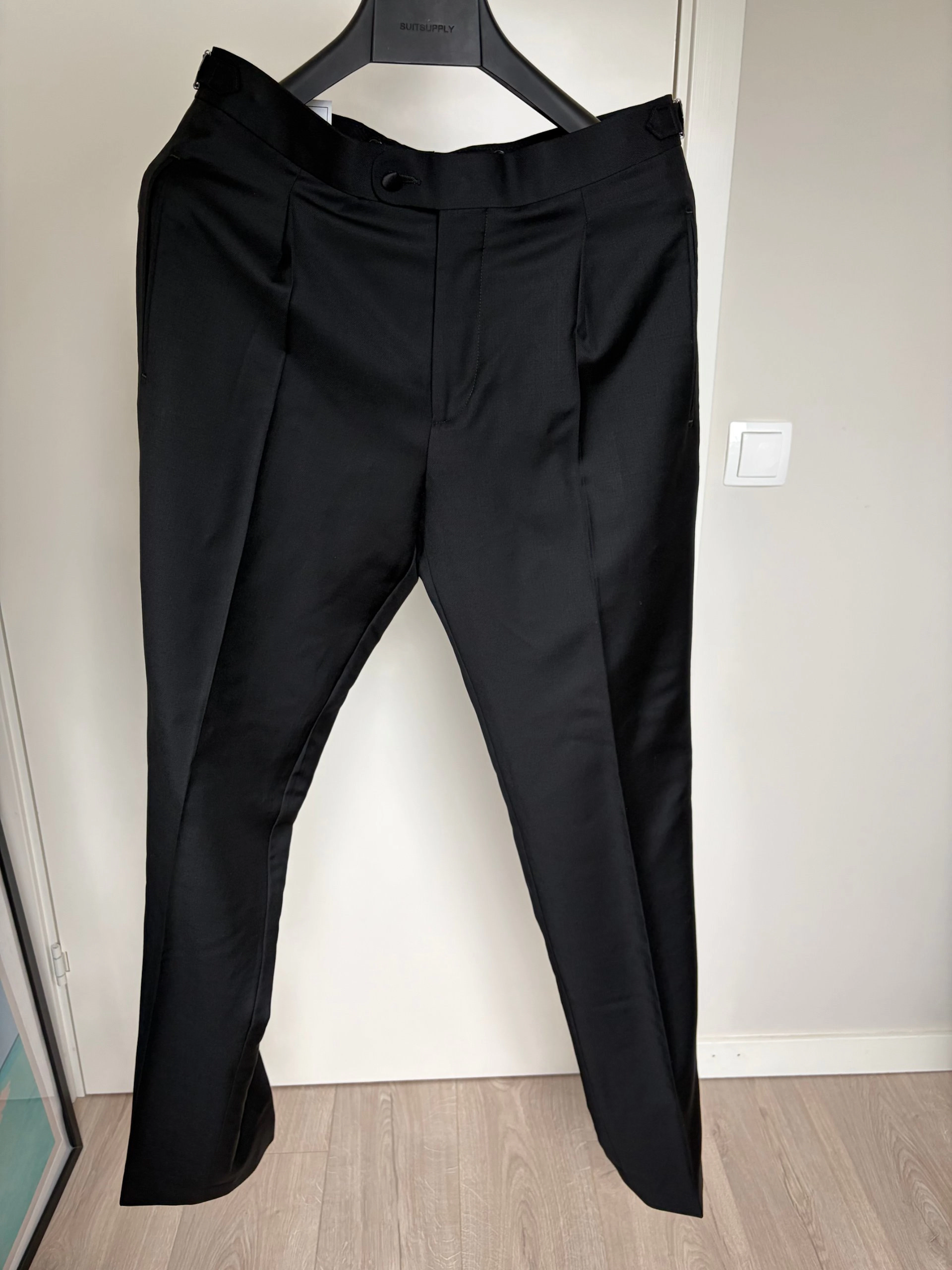 Suitsupply · Trousers · Wool