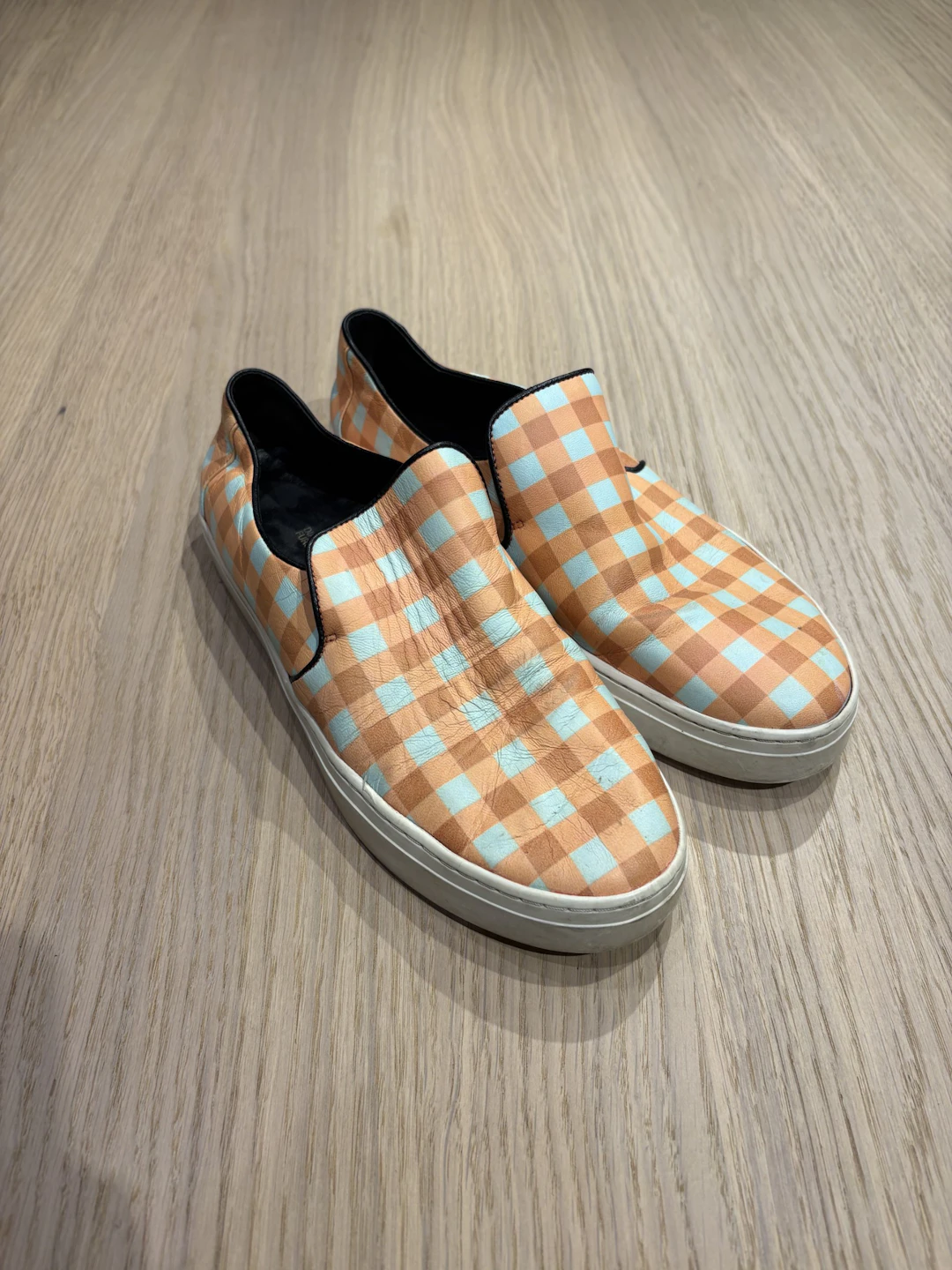 Diane von Furstenberg · Sneakers · Leather