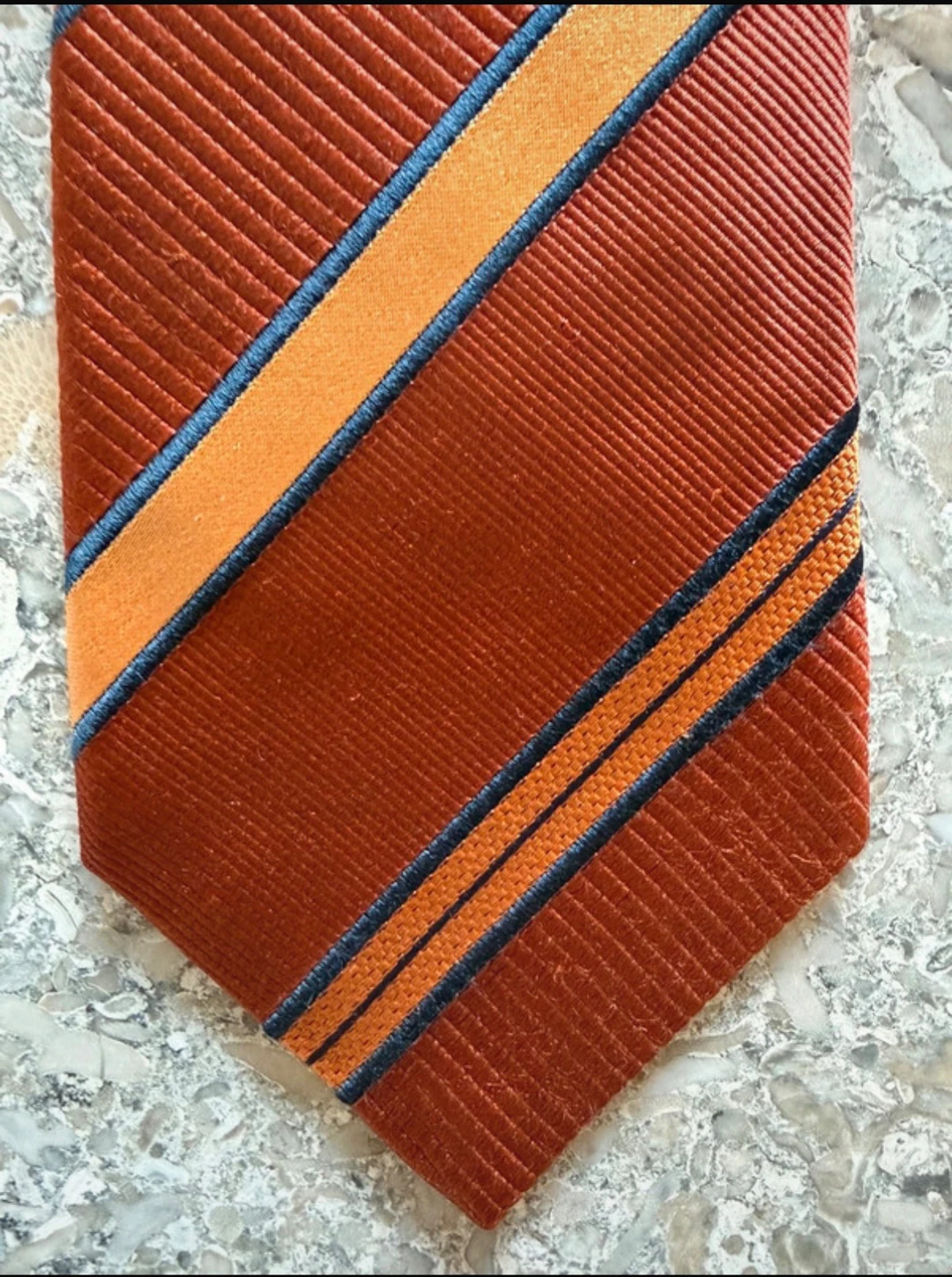 Isaia · Ties · Silk