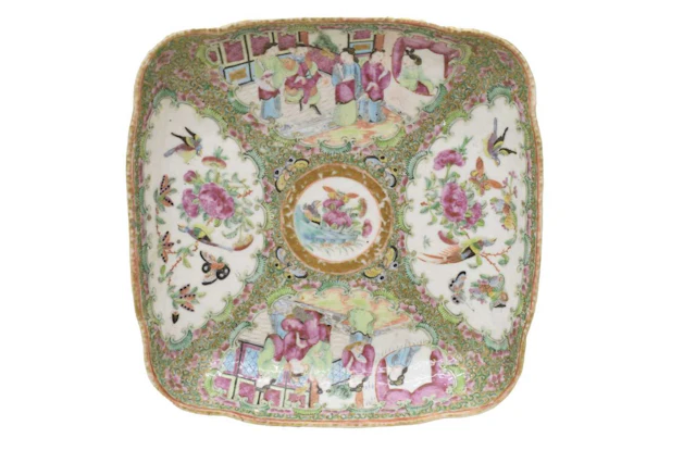 Mid 19th century Chinese Canton Famille Rose porcelain shallow bowl or dish