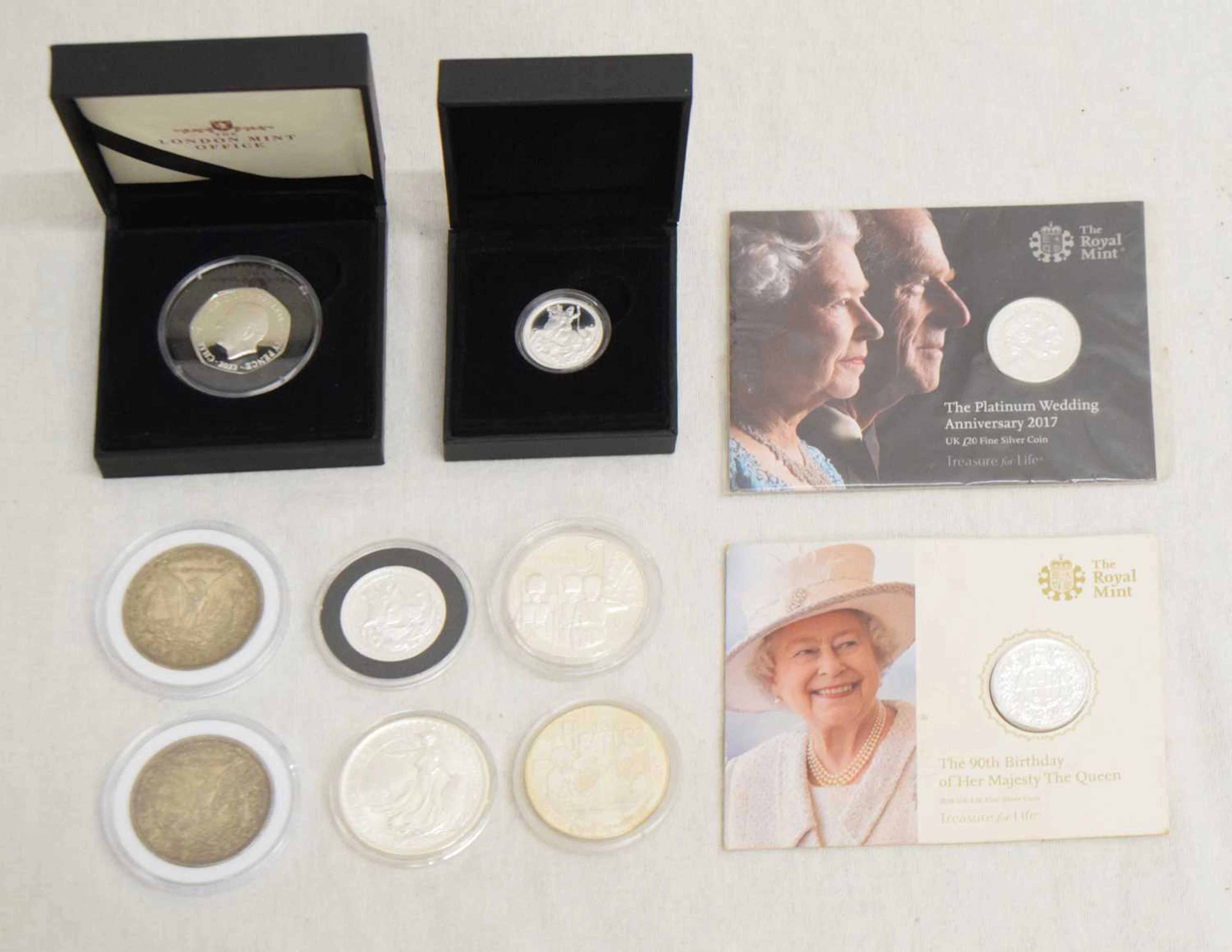 Collection of silver GB and World coinage to include two Elizabeth