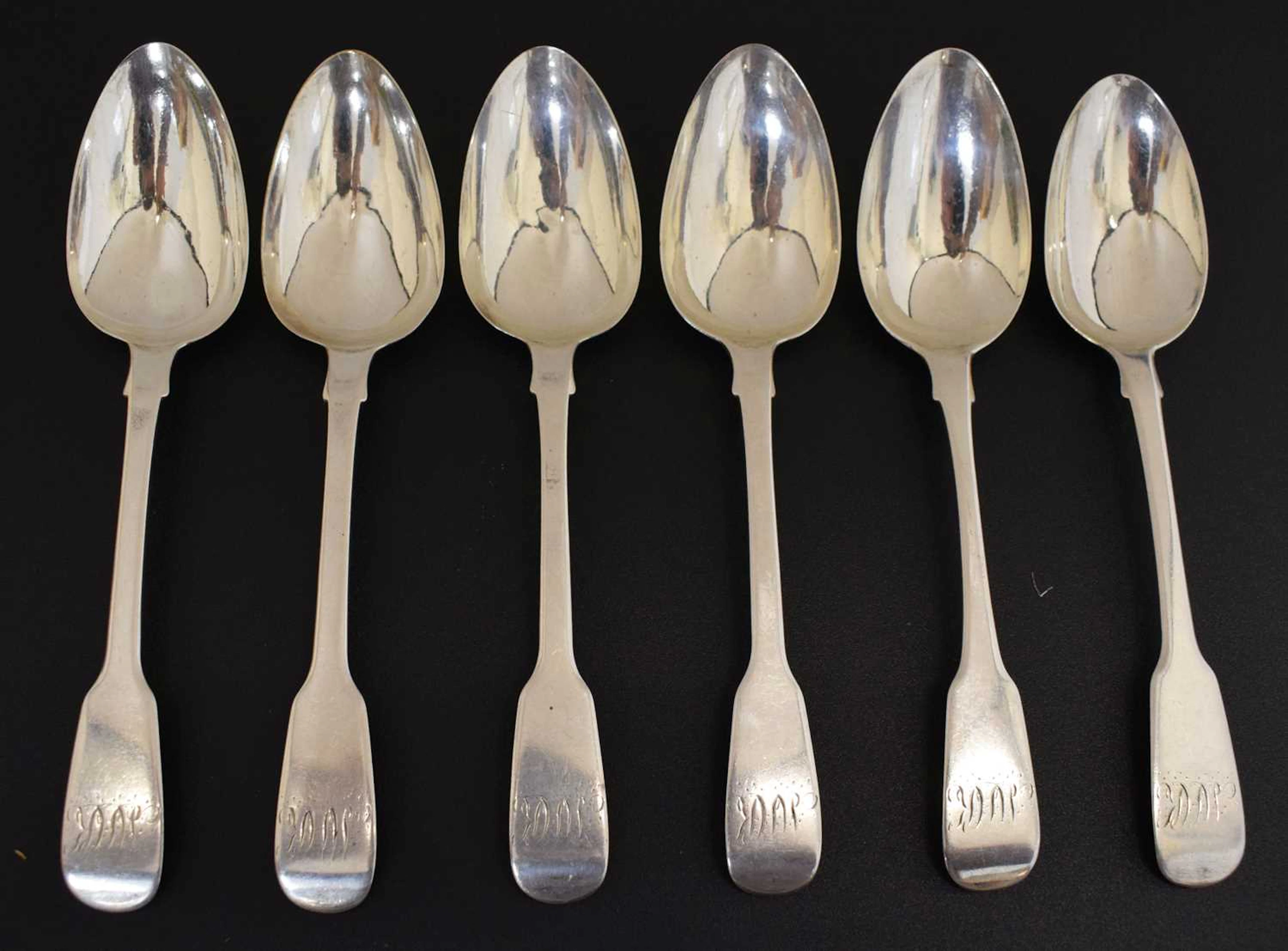 Set of six George IV silver Fiddle pattern dessert spoons