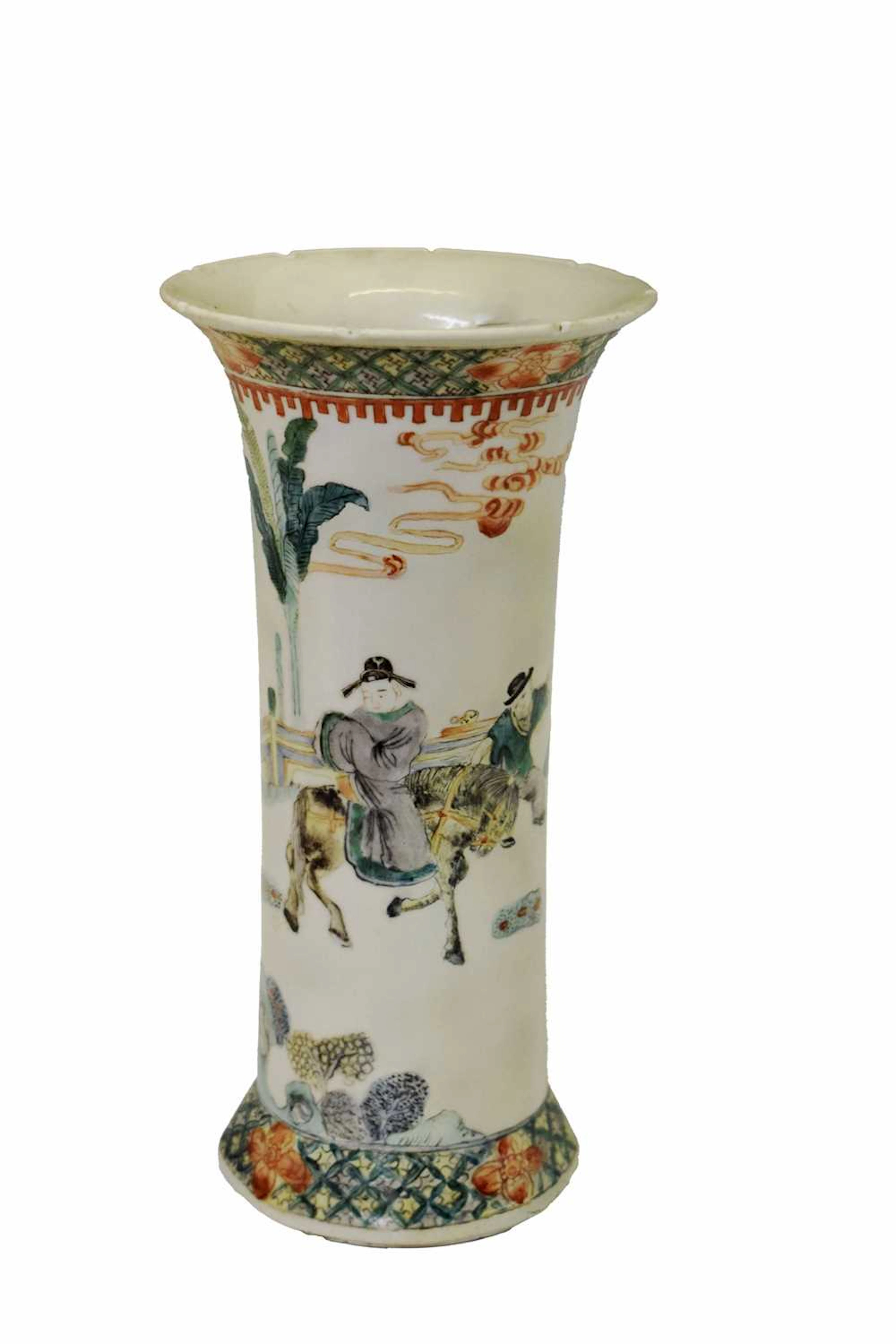 Chinese Canton famille verte sleeve vase