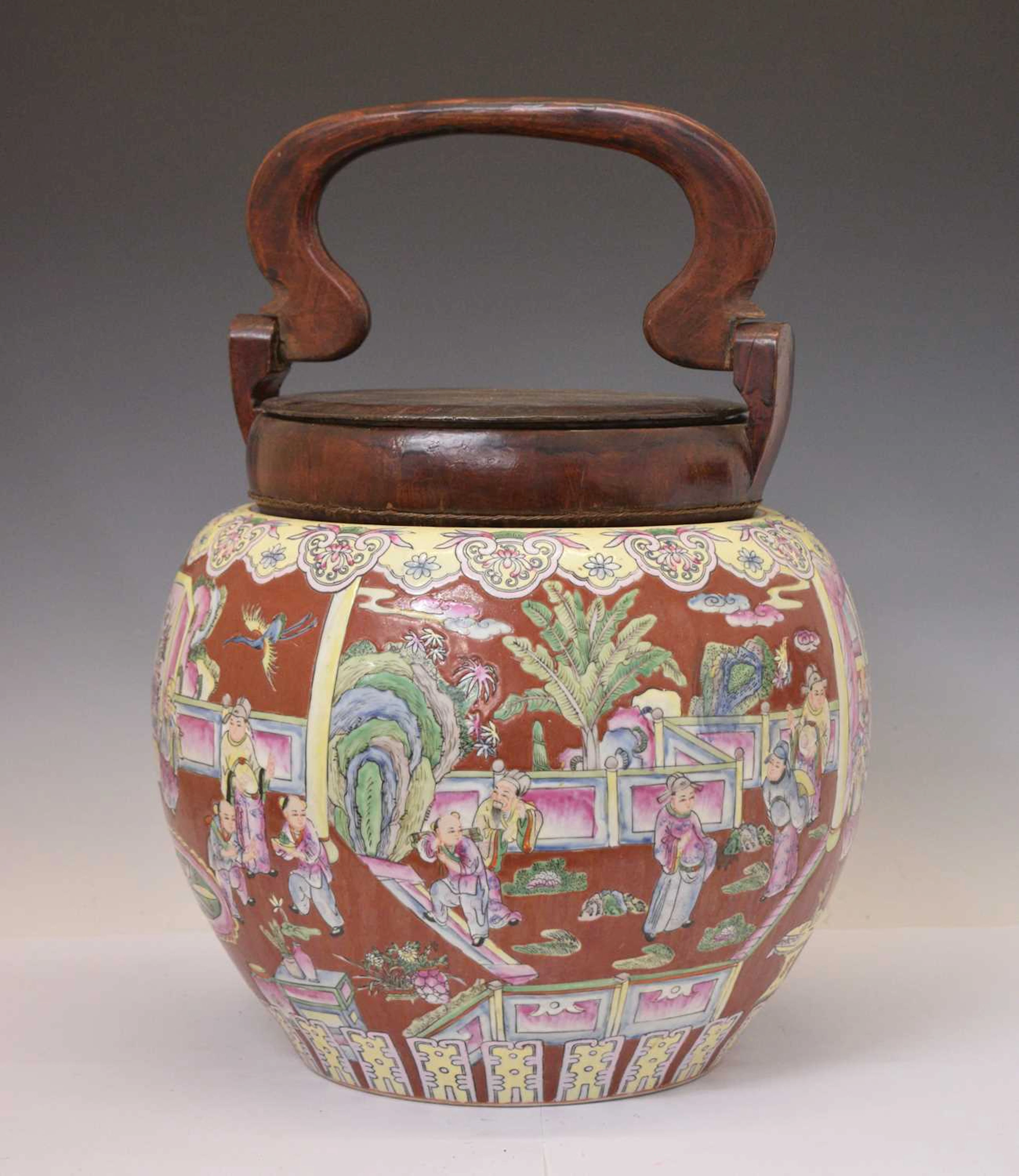 Chinese Canton Famille Rose jardinière and rice basket