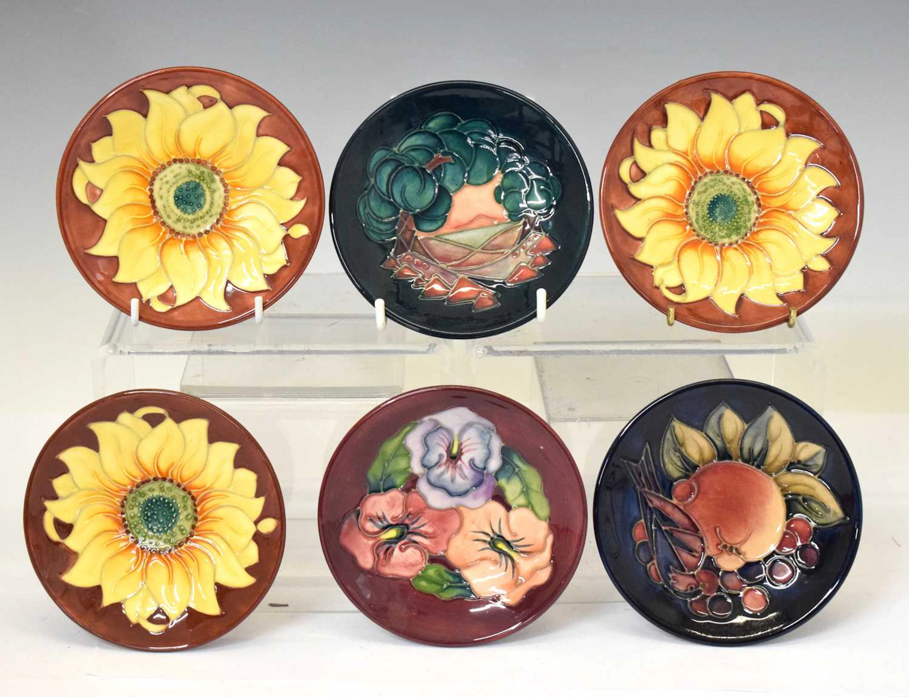 Moorcroft - Six pin dishes