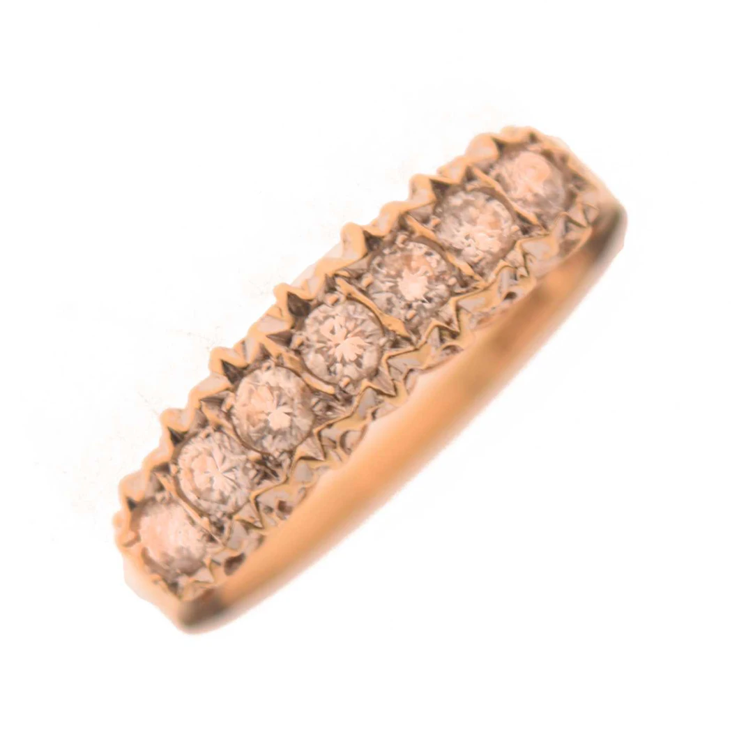Seven-stone 9ct gold dress ring