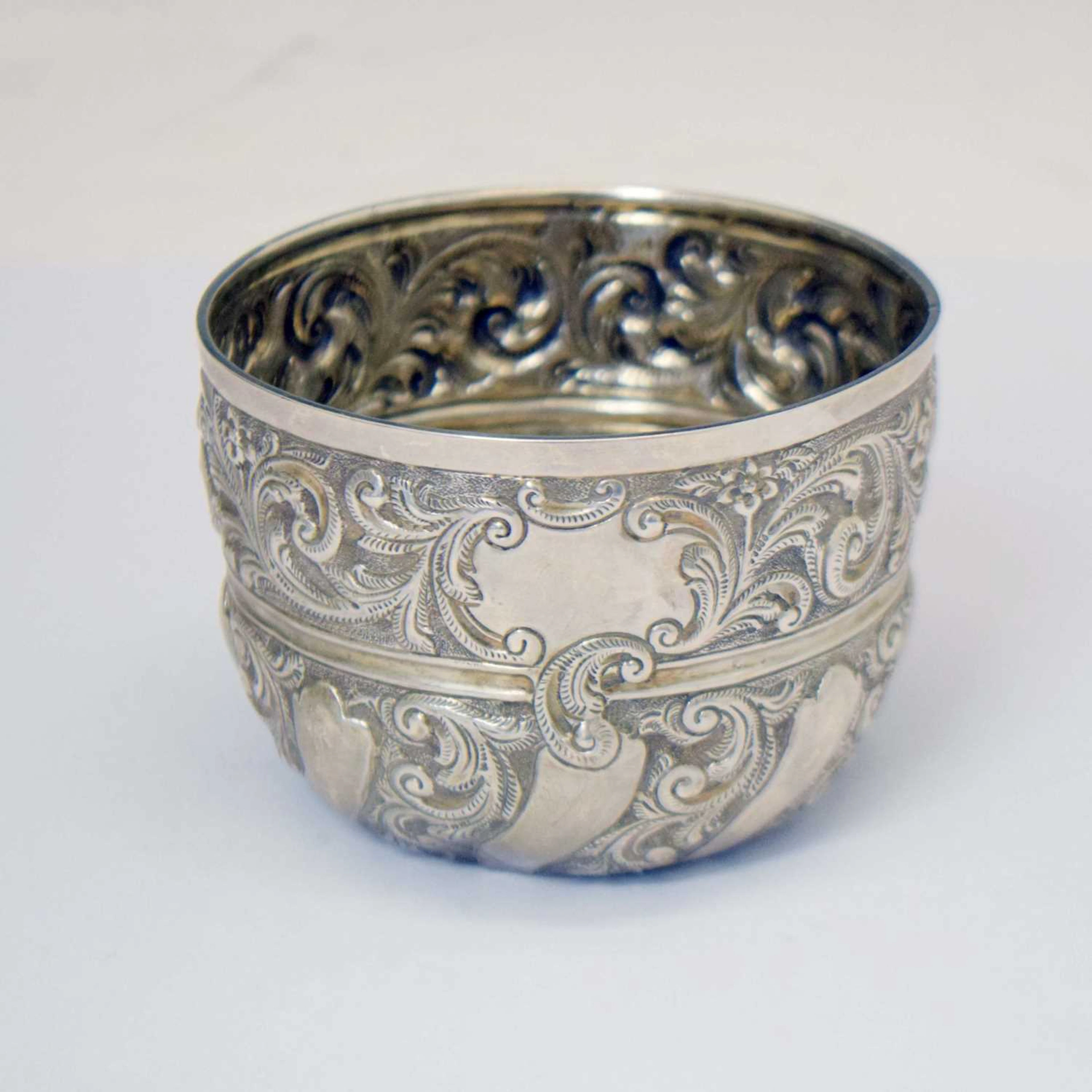 Victorian silver bowl with foliate scroll decoration