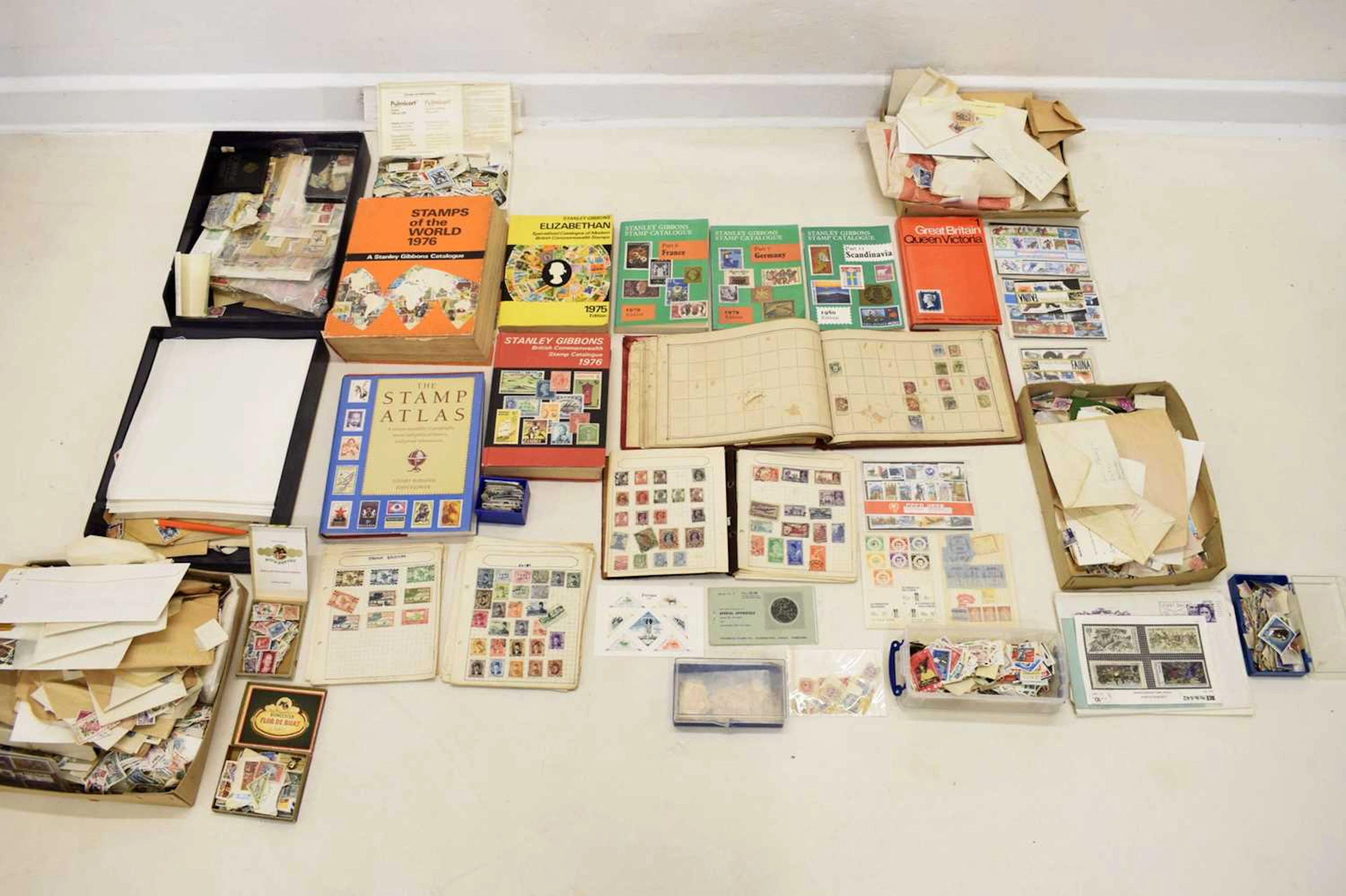 Large collection of World, Commonwealth, European and GB postage stamps