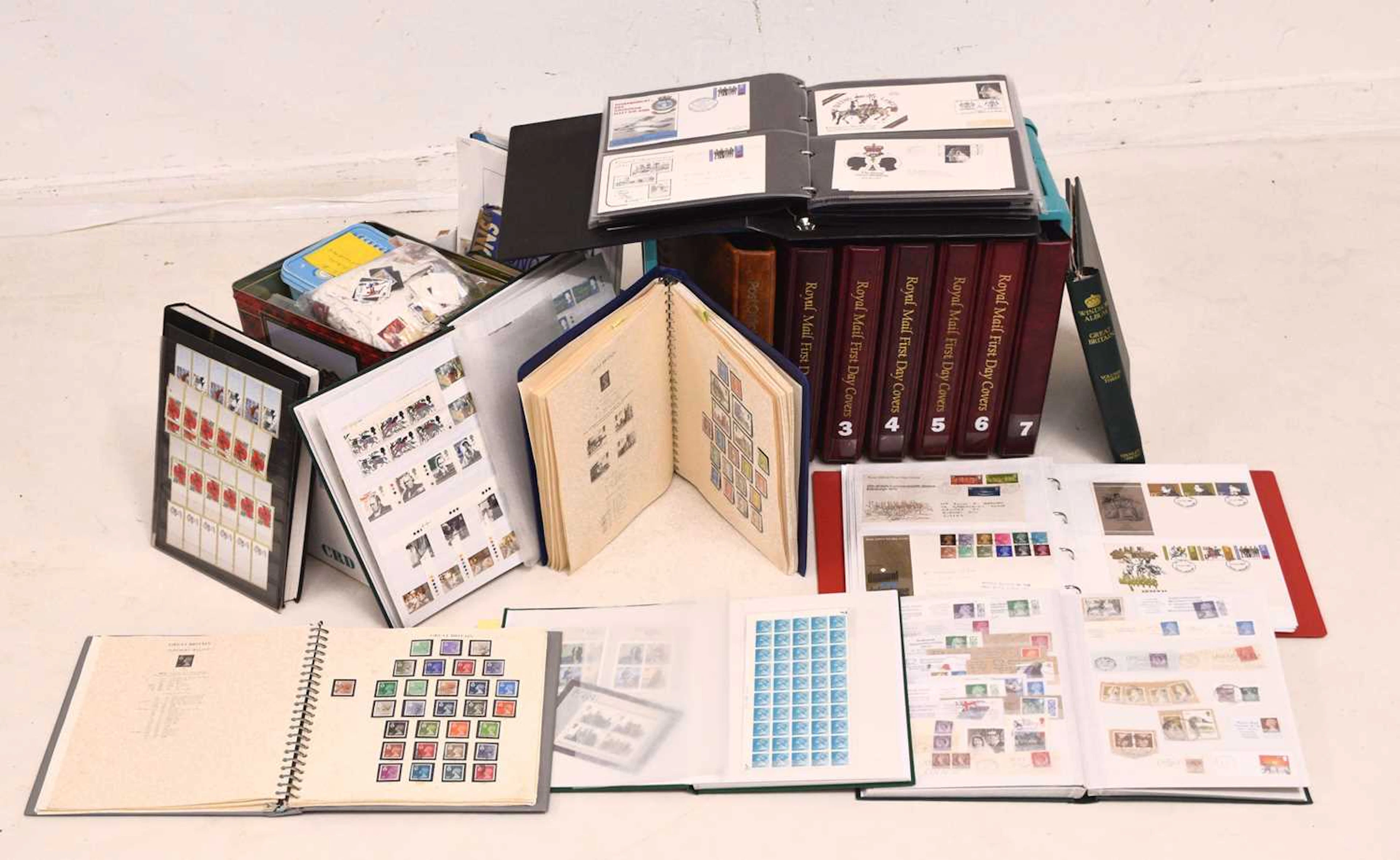 Collection of GB and world stamps