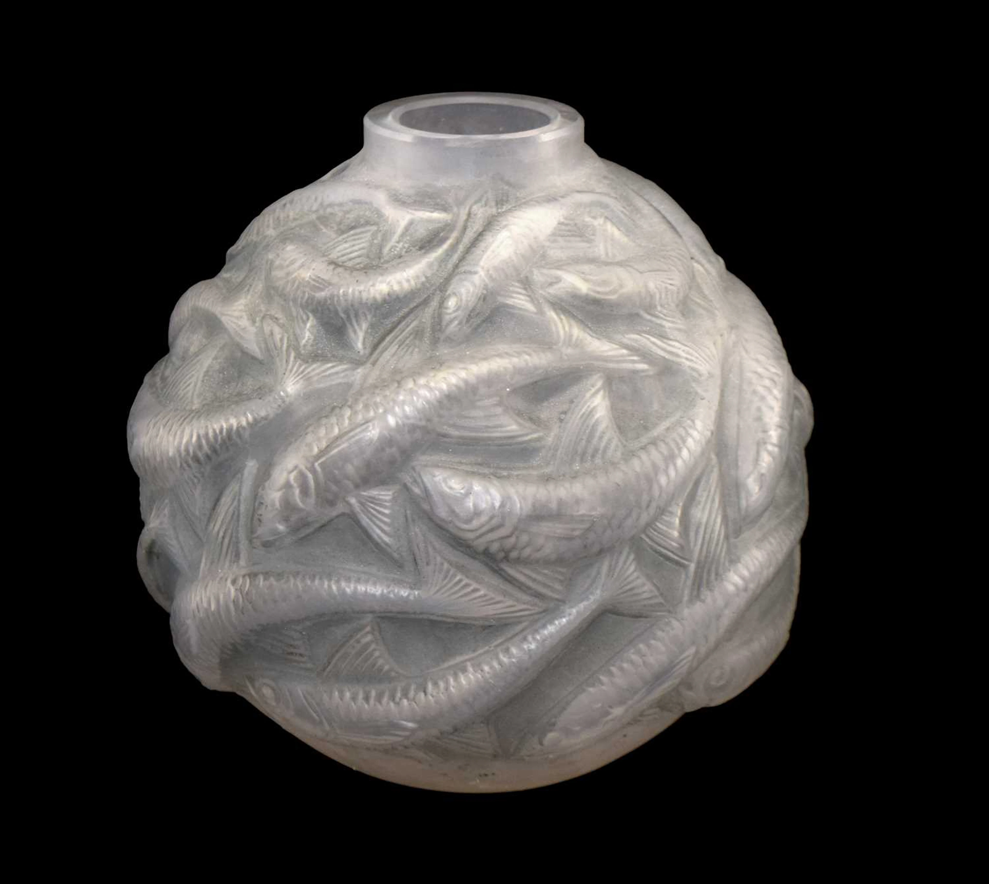 René Lalique (1860-1945) 'Oleron' vase