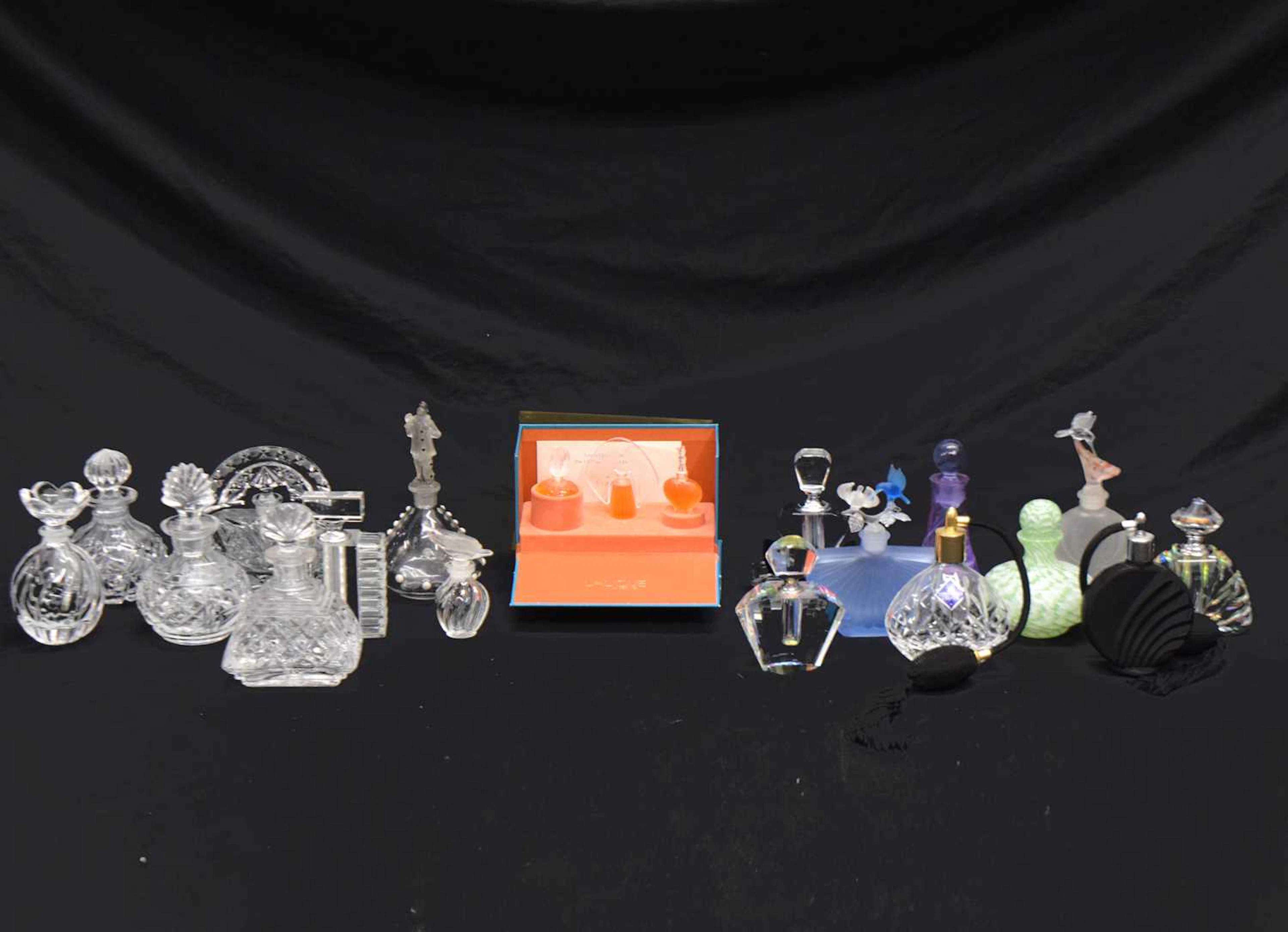 Lalique - Les Introuvables The Ultimate Collection scent bottle miniatures, etc