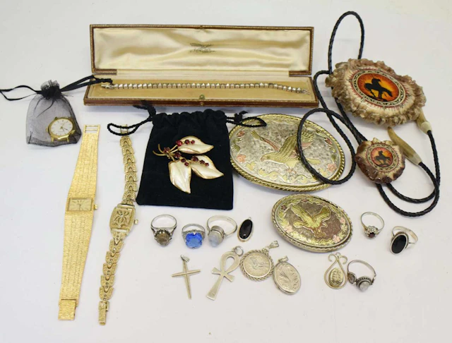 Collection of costume jewellery and silver jewellery