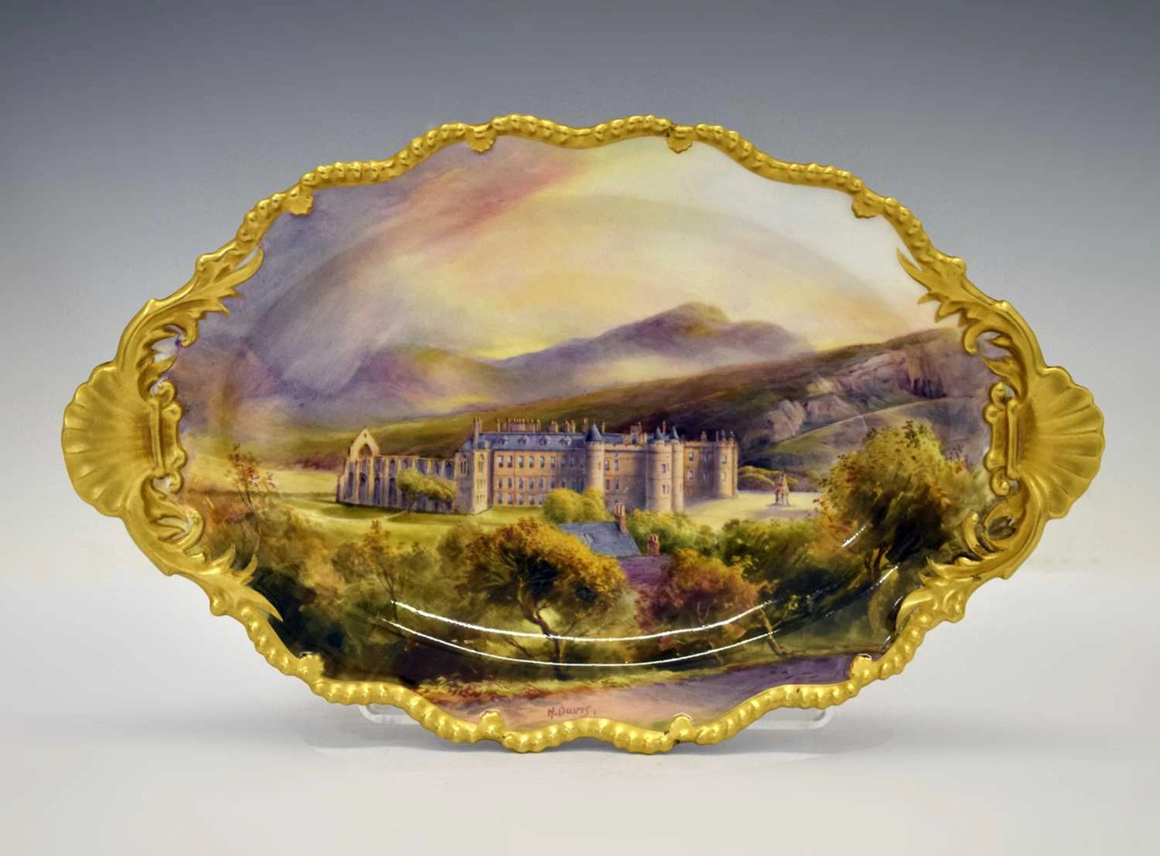 Harry Davis for Royal Worcester - Porcelain dish, painted view of