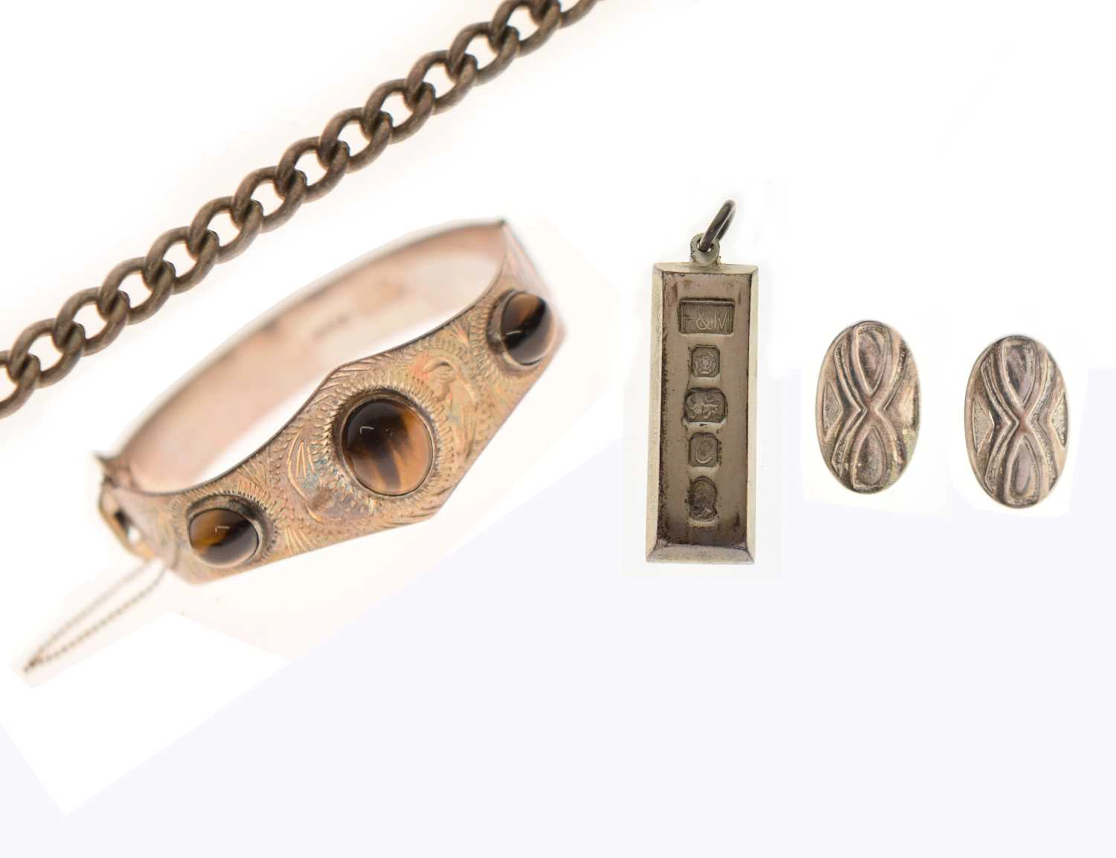 Collection of vintage silver jewellery, etc
