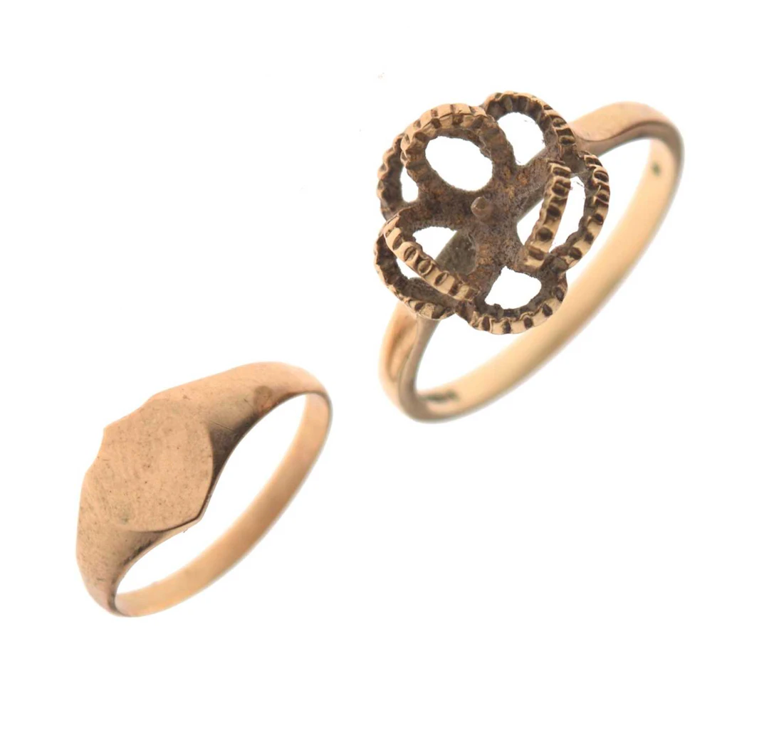 Two 9ct gold dress rings