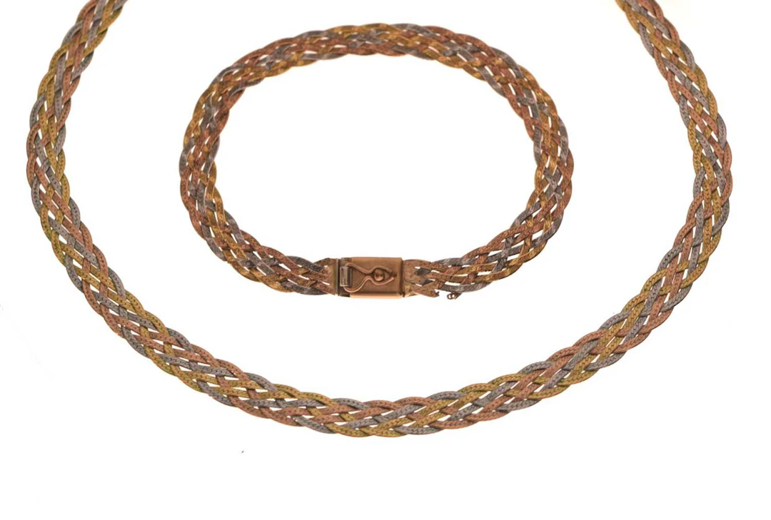 Italian tricolour 9ct gold plaited necklace and bracelet (a/f) (2)
