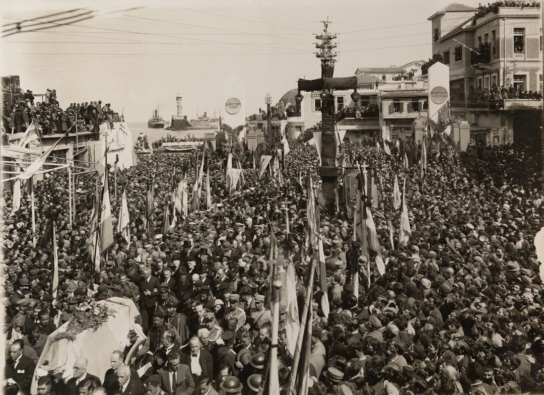 Ἑνότητα 14 φωτογραφιῶν τοῦ Ἐλευθερίου Βενιζέλου.