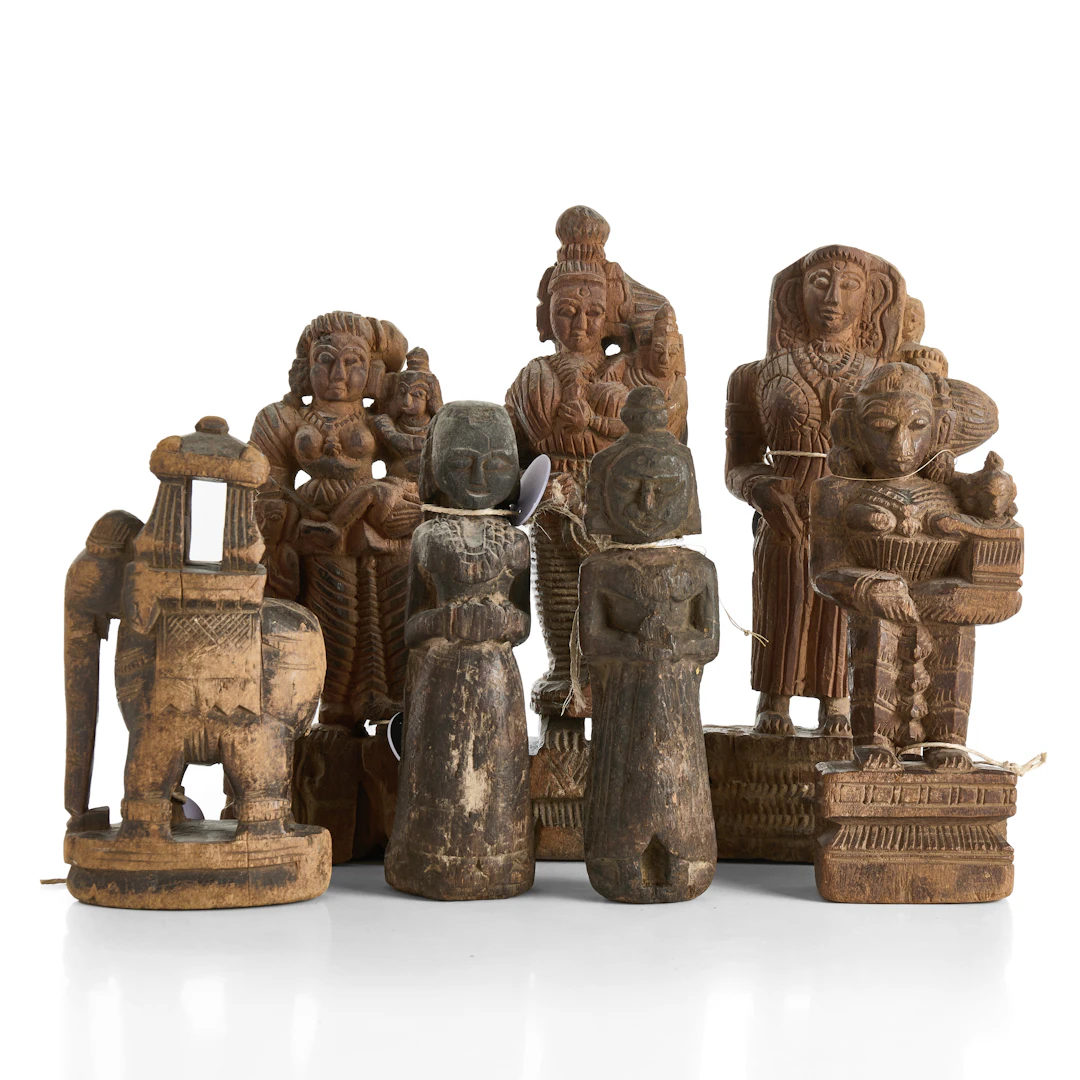 SKULPTURER, 7 st, Indien, bl.a. Madras, Dahli, 1900-tal, skuret trä.