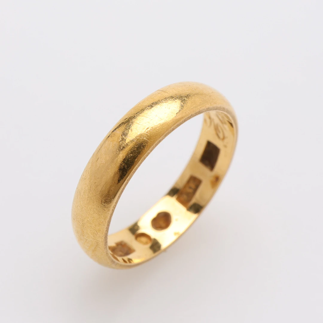 SLÄT RING, 23 k guld, 5 g.