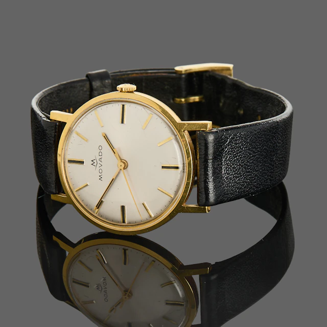 ARMBANDSUR, Movado, ur i 18k guld, 1900-tal.