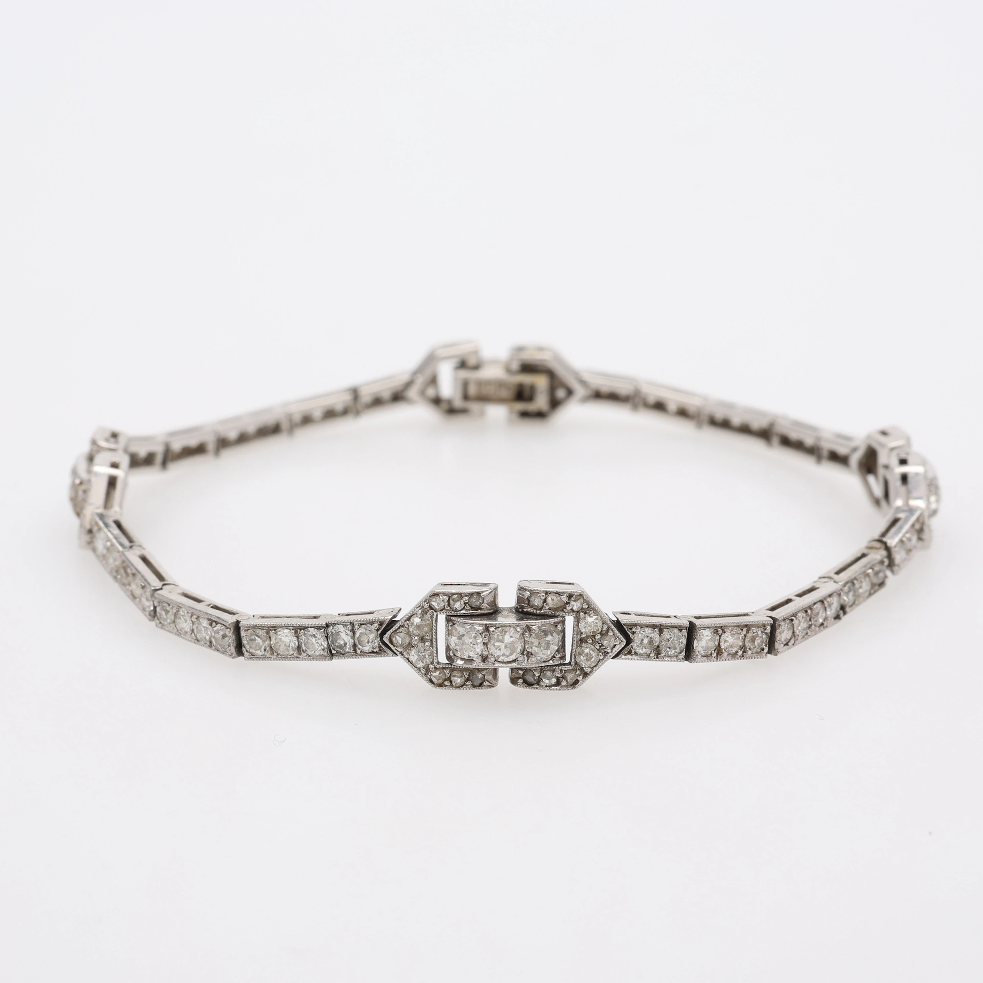 ARMBAND, PLATINA, GAMMALSLIPADE BRILJANTER.