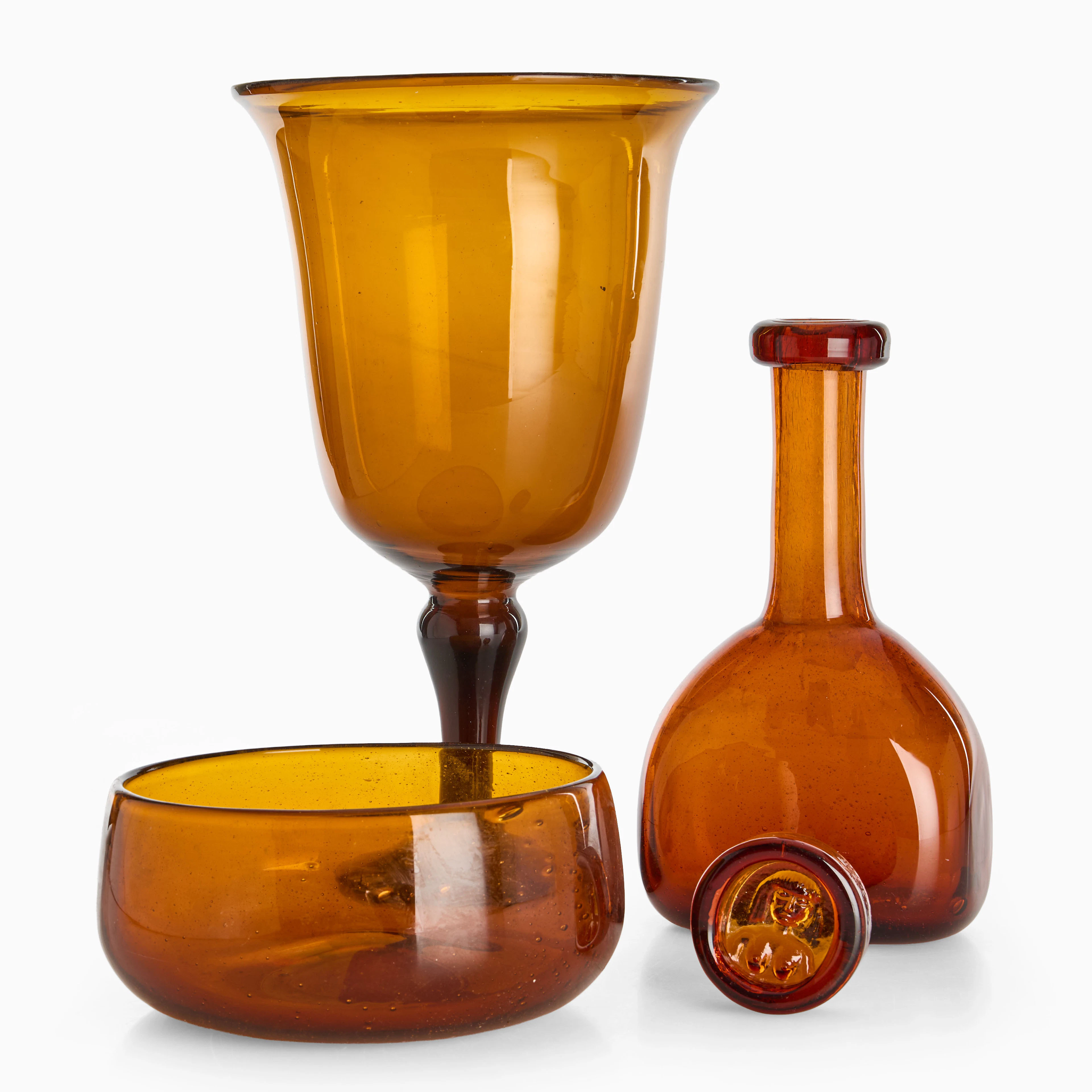 ERIK HÖGLUND., parti föremål, 4 dlr, bruntonat glas, delvis signerade