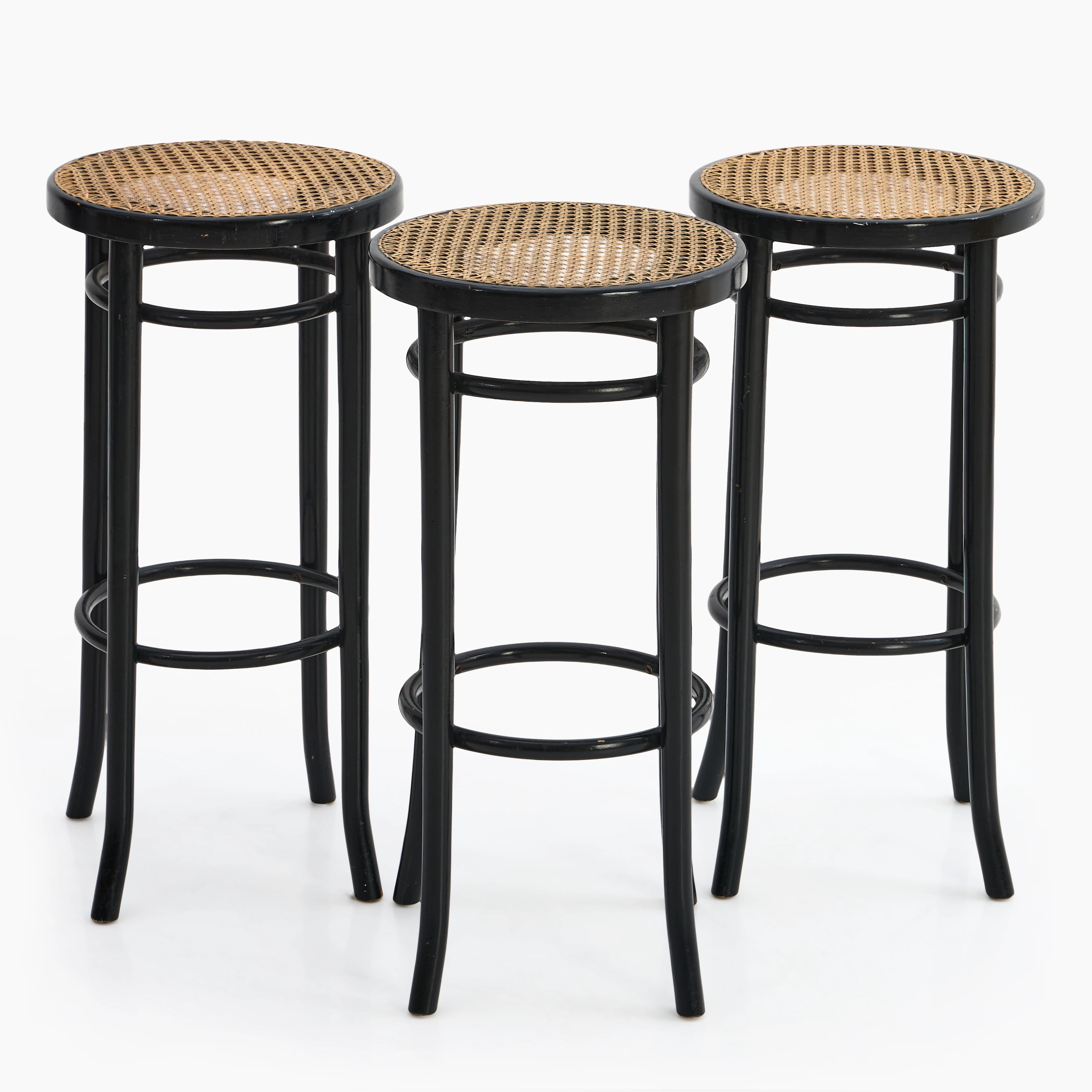 BARSTOLAR, 3 st, Thonet-stil, svartlackerad stomme, sitsar i flätad rotting.