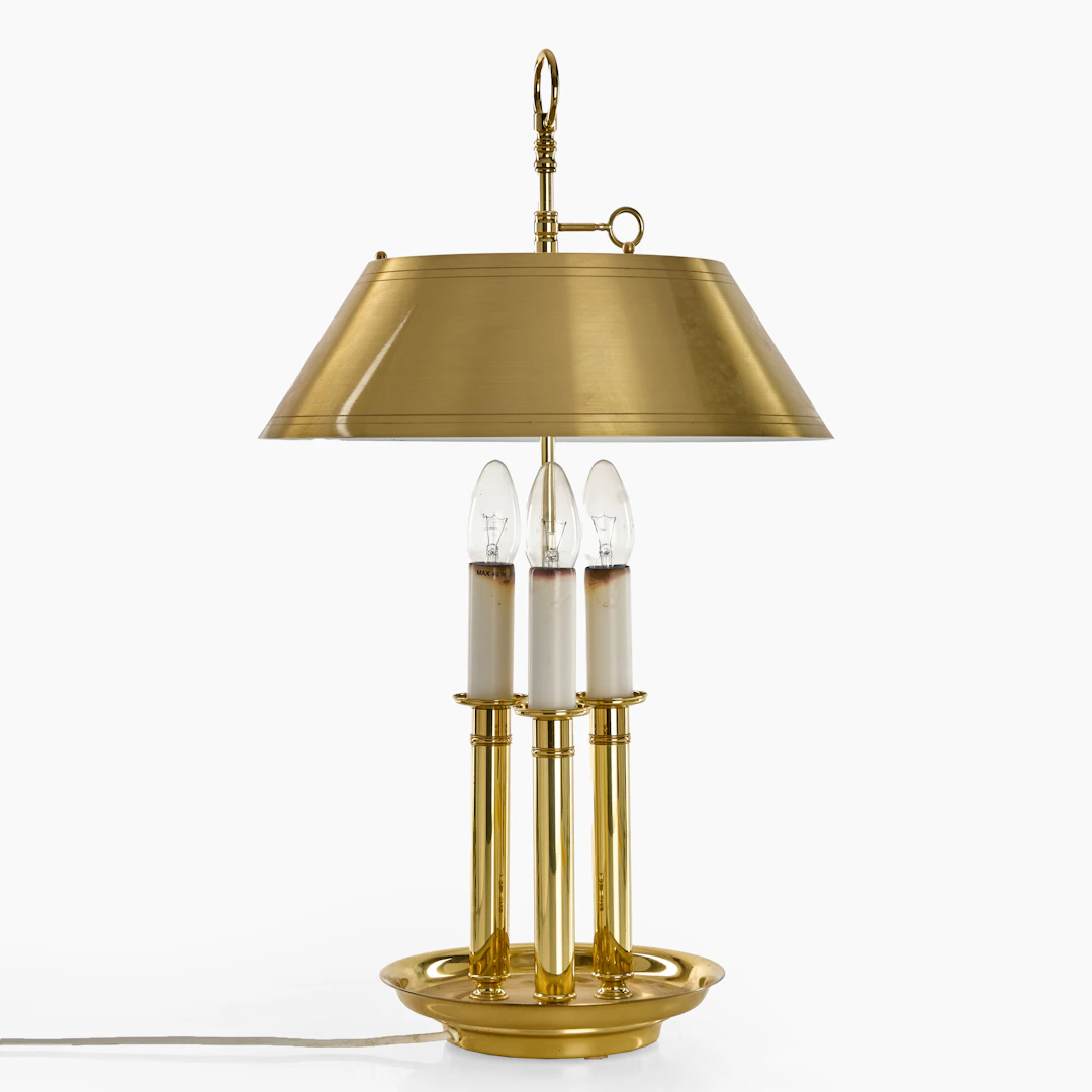 BORDSLAMPA, 3 ljuspunkter, mässing, 1900-talets andra hälft. Etikettmärkt: