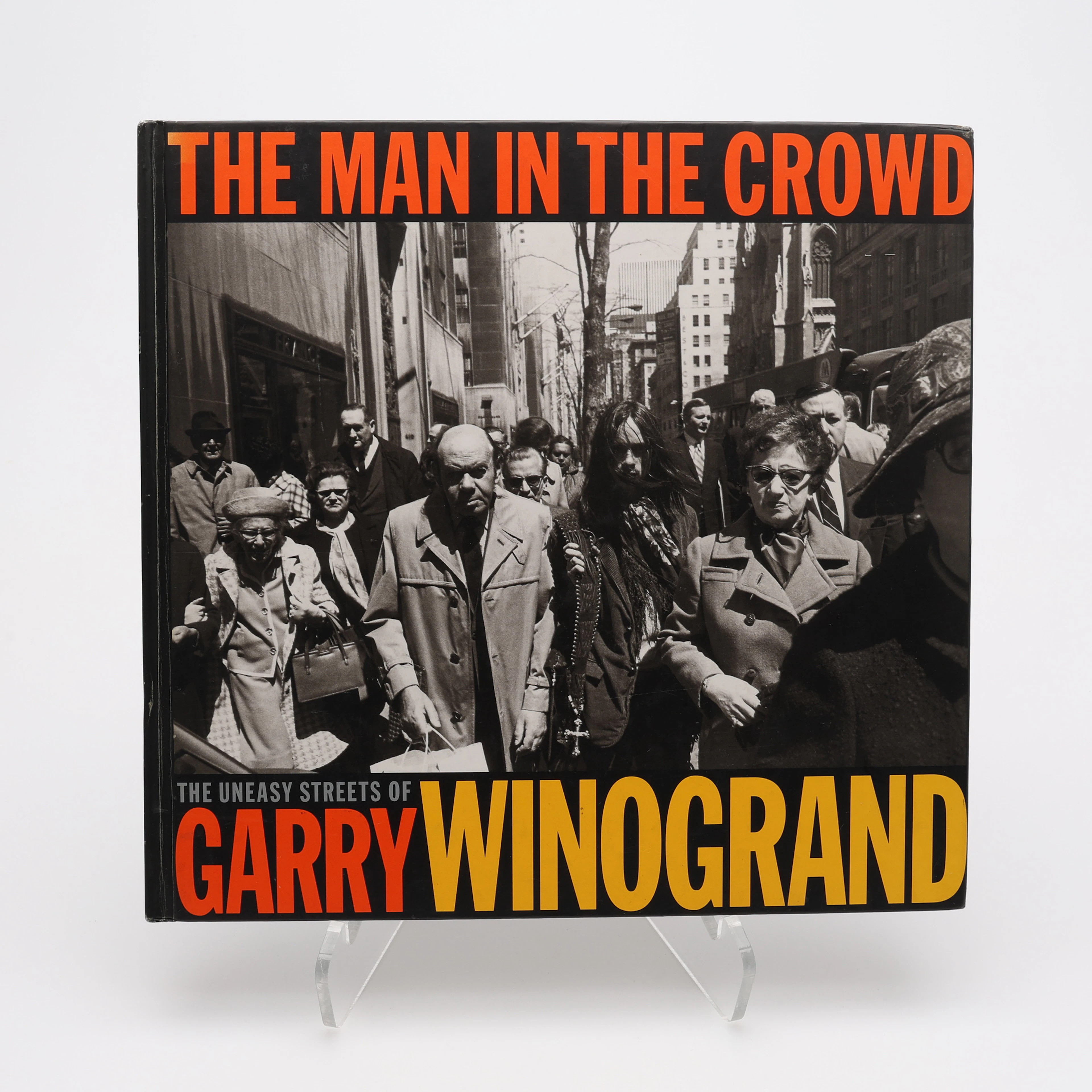 FOTO. DEN AMERIKANSKE FOTOGRAFEN GARRY WINOGRAND "THE MAN IN THE CROWD"